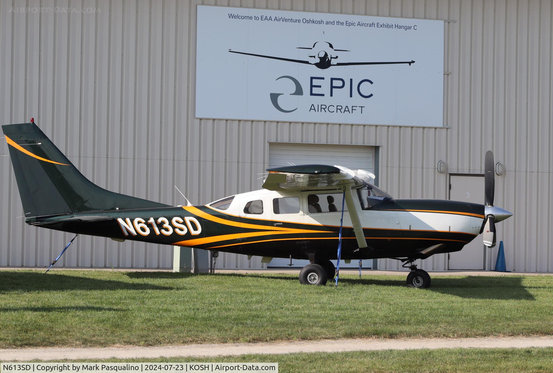 N613SD, 1999 Cessna 206H Stationair C/N 20608045, Cessna 206H