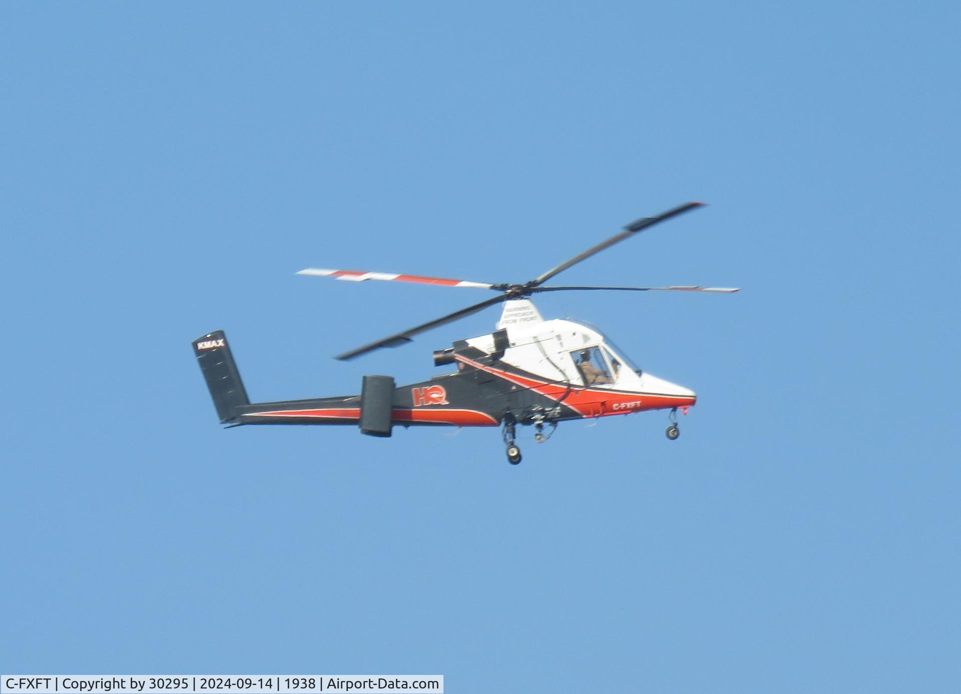 C-FXFT, 1994 Kaman K-1200 K-Max C/N A94-0007, Southbound