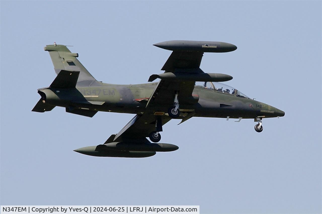 N347EM, 1991 Aermacchi MB-339CB C/N 6807/178, Aermacchi MB-339CB - 6807-178, , Landivisiau Naval Air Base (LFRJ)