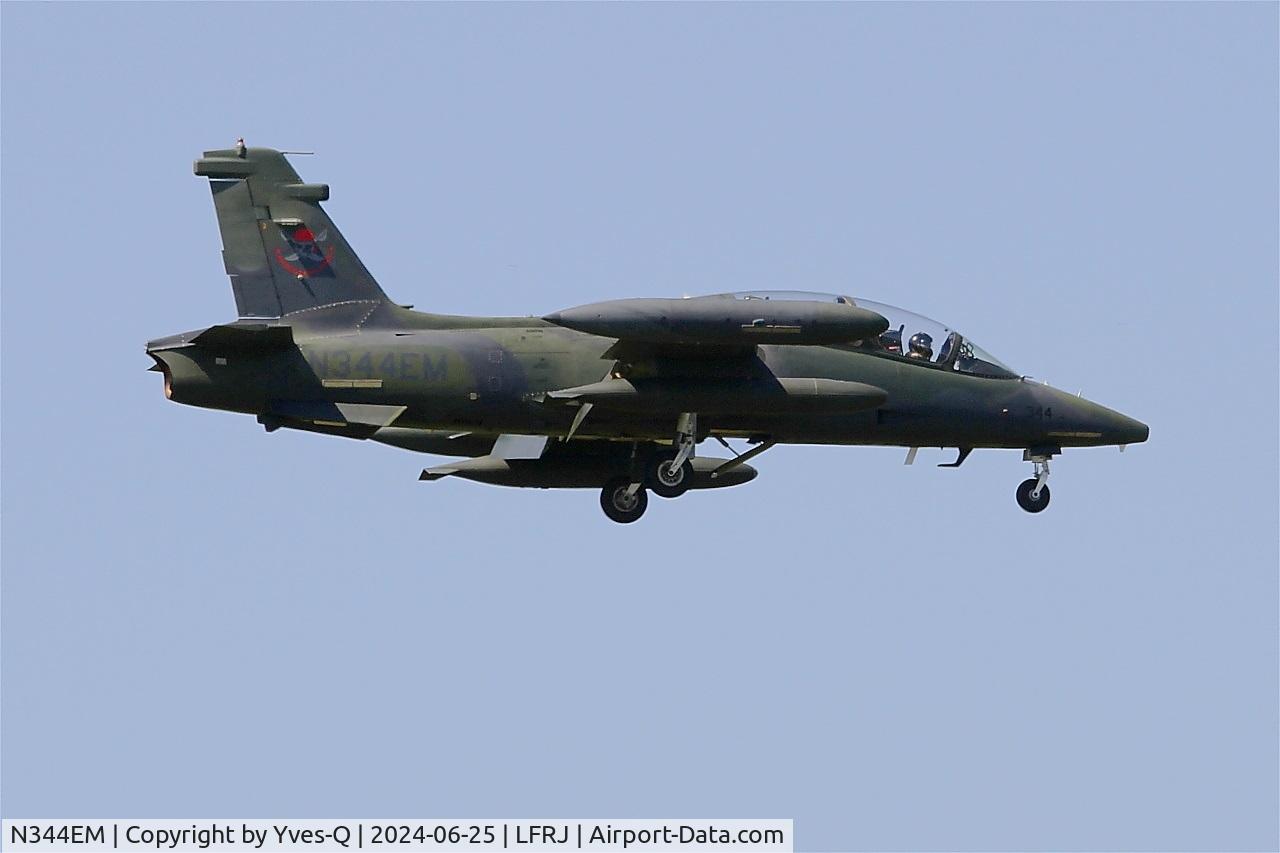 N344EM, 1991 Aermacchi MB-339CB C/N 6801/174, Aermacchi MB-339CB, Landivisiau Naval Air Base (LFRJ)