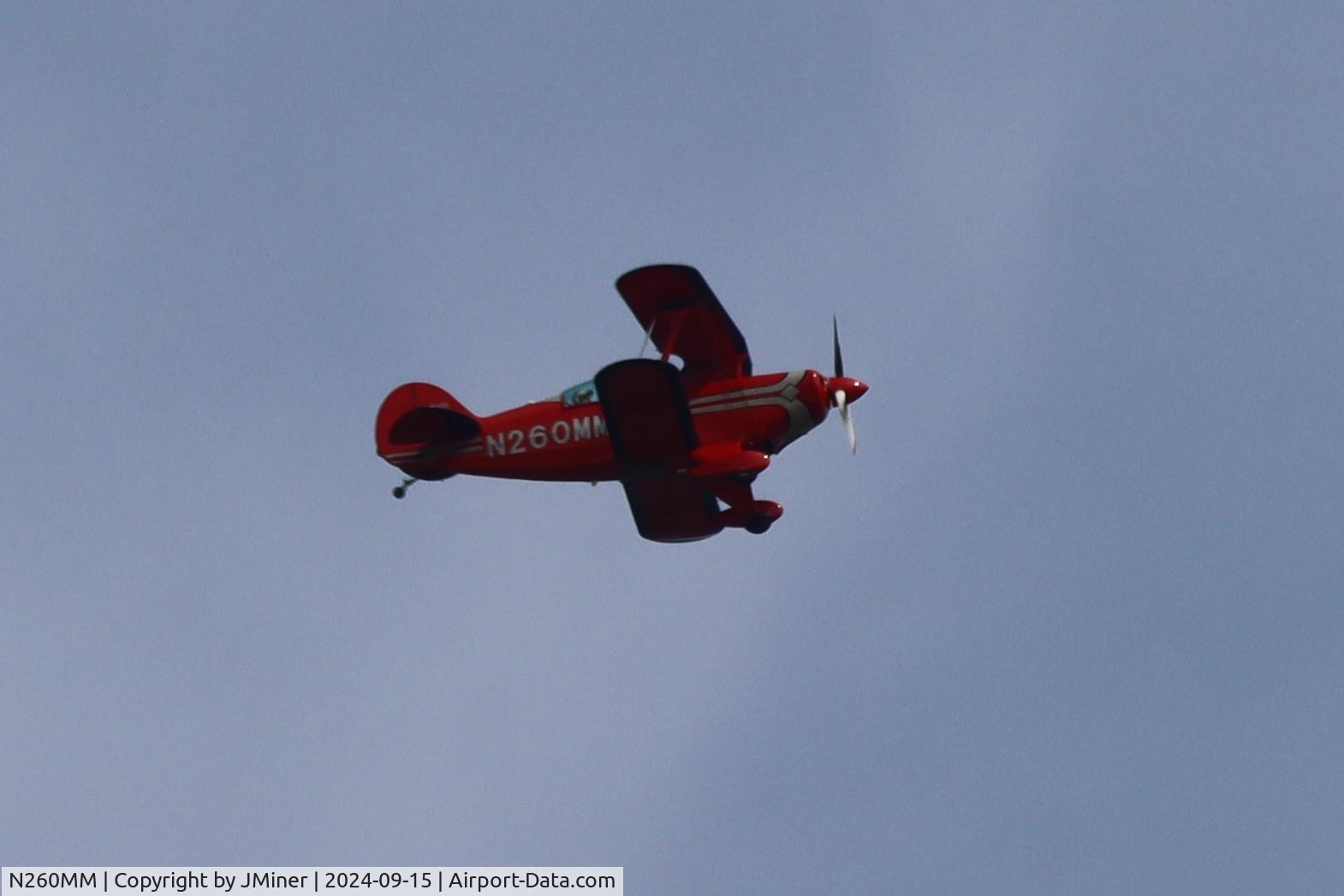 N260MM, 1990 Christen Pitts S-2B Special C/N 5186, Flying over Elgin, IL.