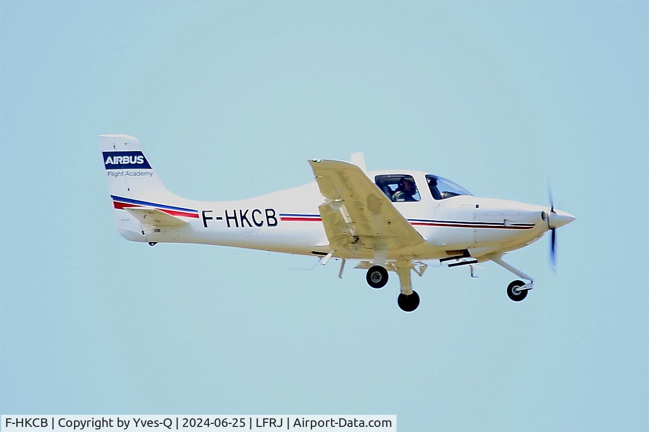 F-HKCB, 2012 Cirrus SR20 C/N 2185, Cirrus SR20, Landivisiau Naval Air Base (LFRJ)
