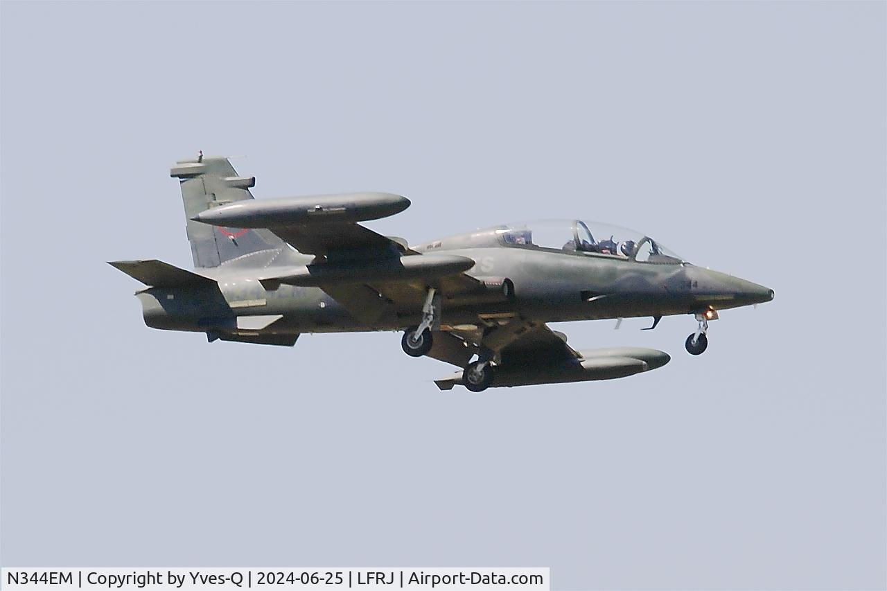 N344EM, 1991 Aermacchi MB-339CB C/N 6801/174, Aermacchi MB-339CB, Landivisiau Naval Air Base (LFRJ)