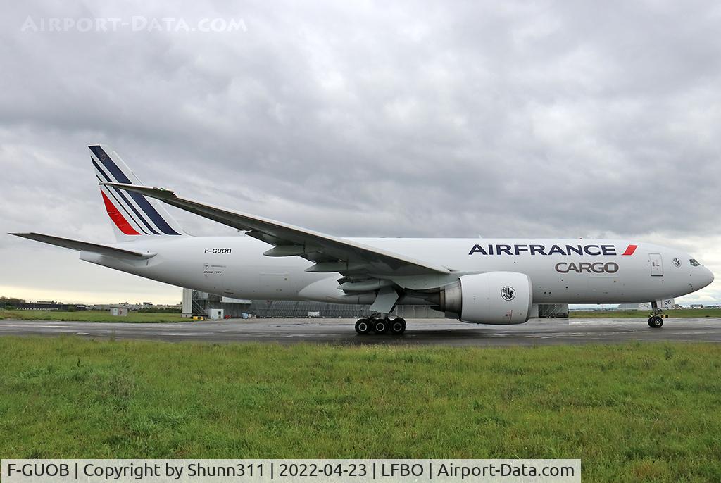F-GUOB, 2008 Boeing 777-F28 C/N 32965, Taxiing for departure... New c/s