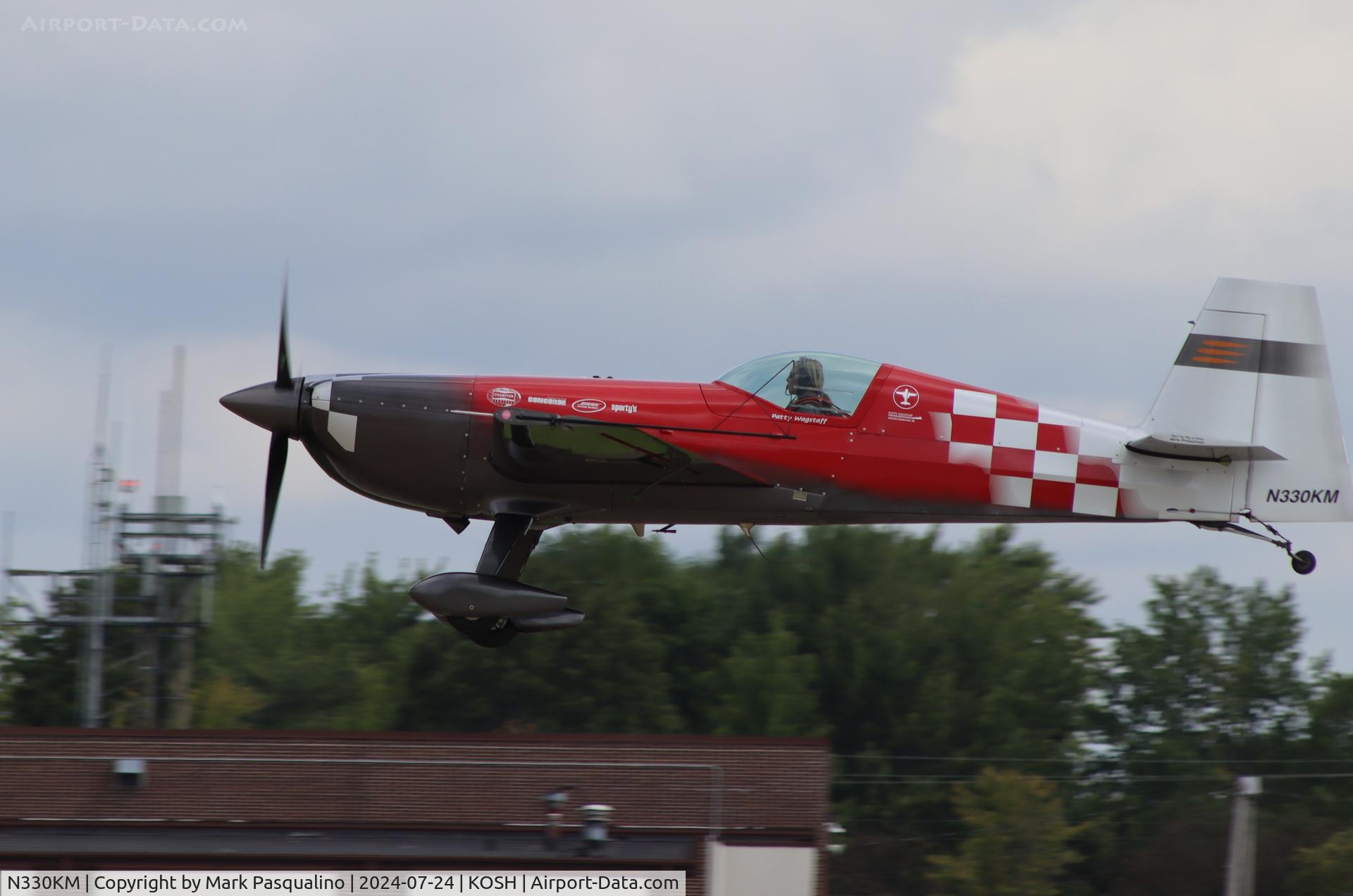 N330KM, 2008 Extra EA-300SC C/N SC008, Extra EA-300SC