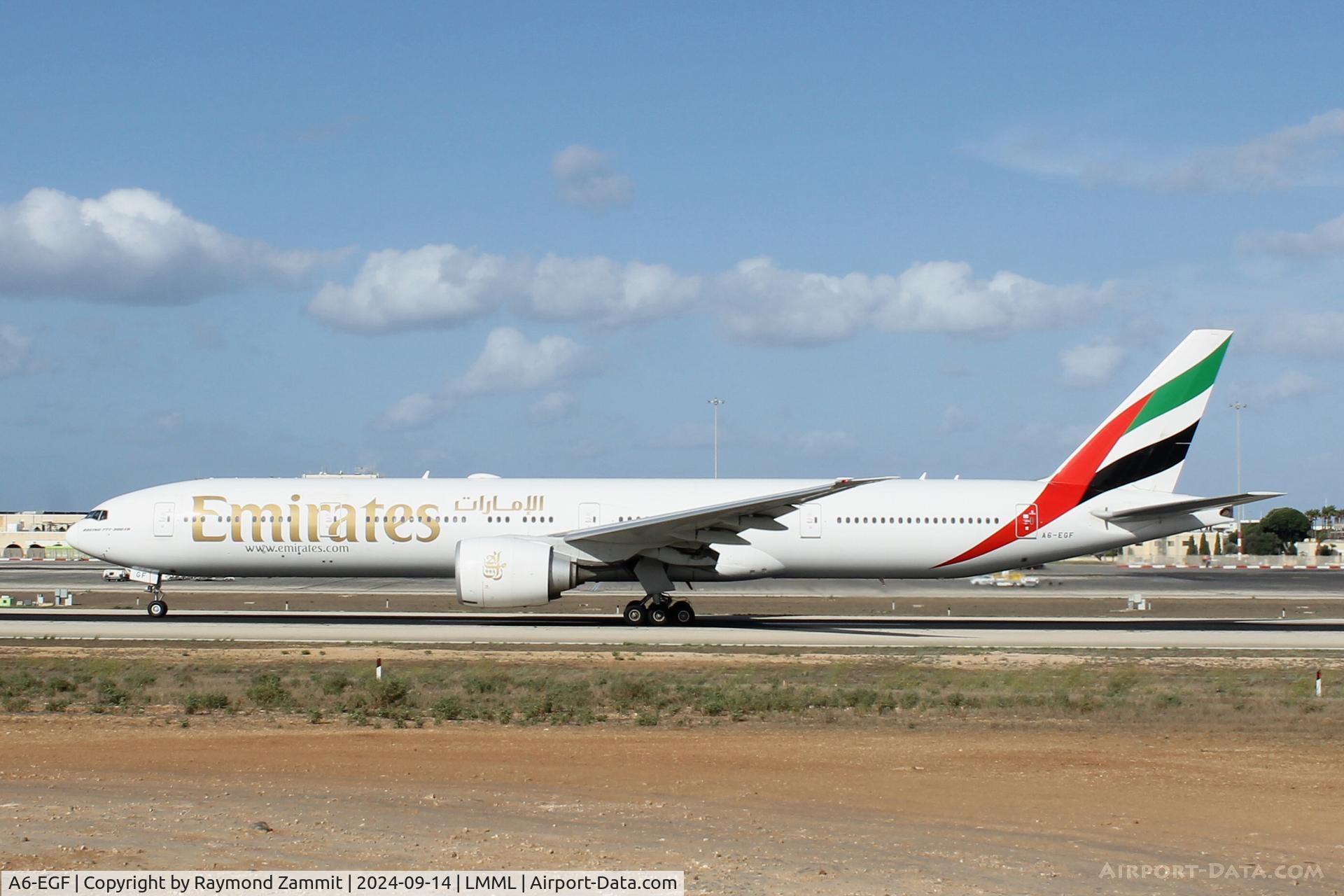 A6-EGF, 2011 Boeing 777-31H/ER C/N 38987, B777 A6-EGF Emirates Airlines