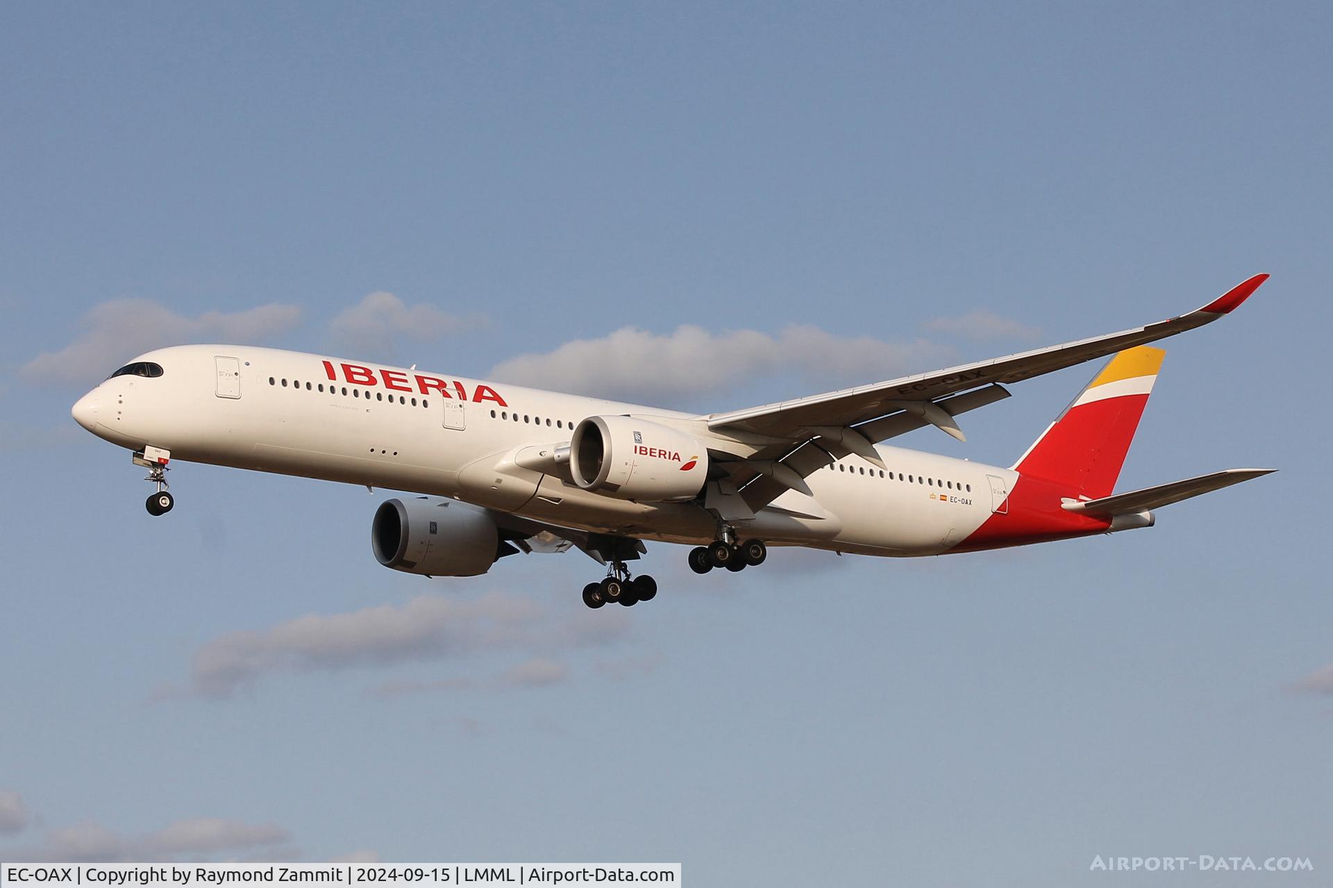 EC-OAX, Airbus 350-941 C/N 112, A350-941 EC-OAX Iberia