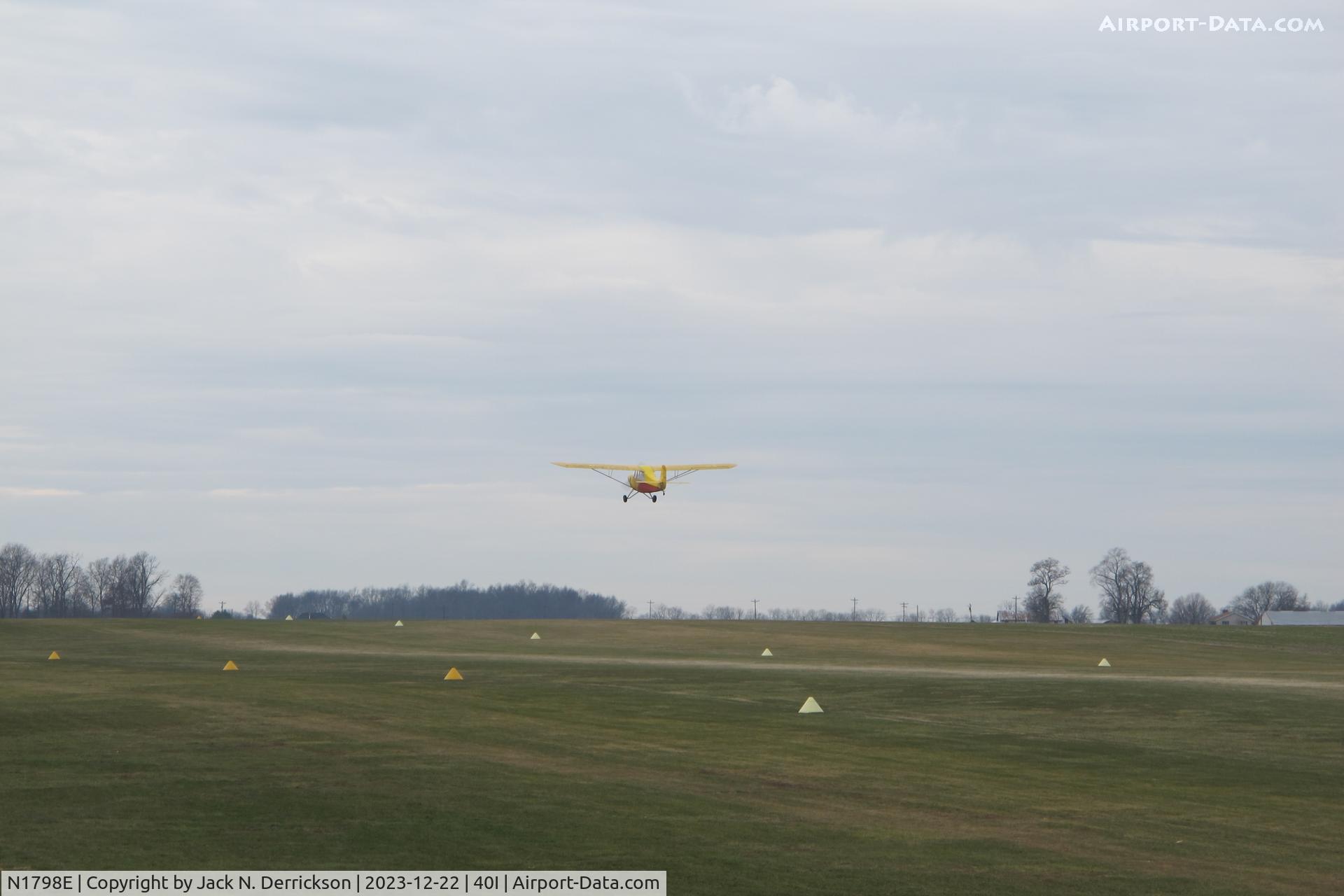 N1798E, 1946 Aeronca 7BCM C/N 7AC-5365, Cold Day for the Champ