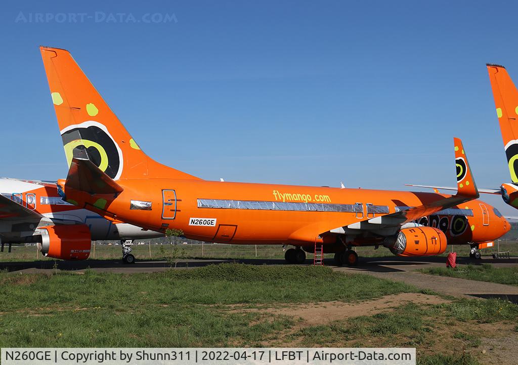 N260GE, Boeing 737-8BG C/N 32358, Stored...