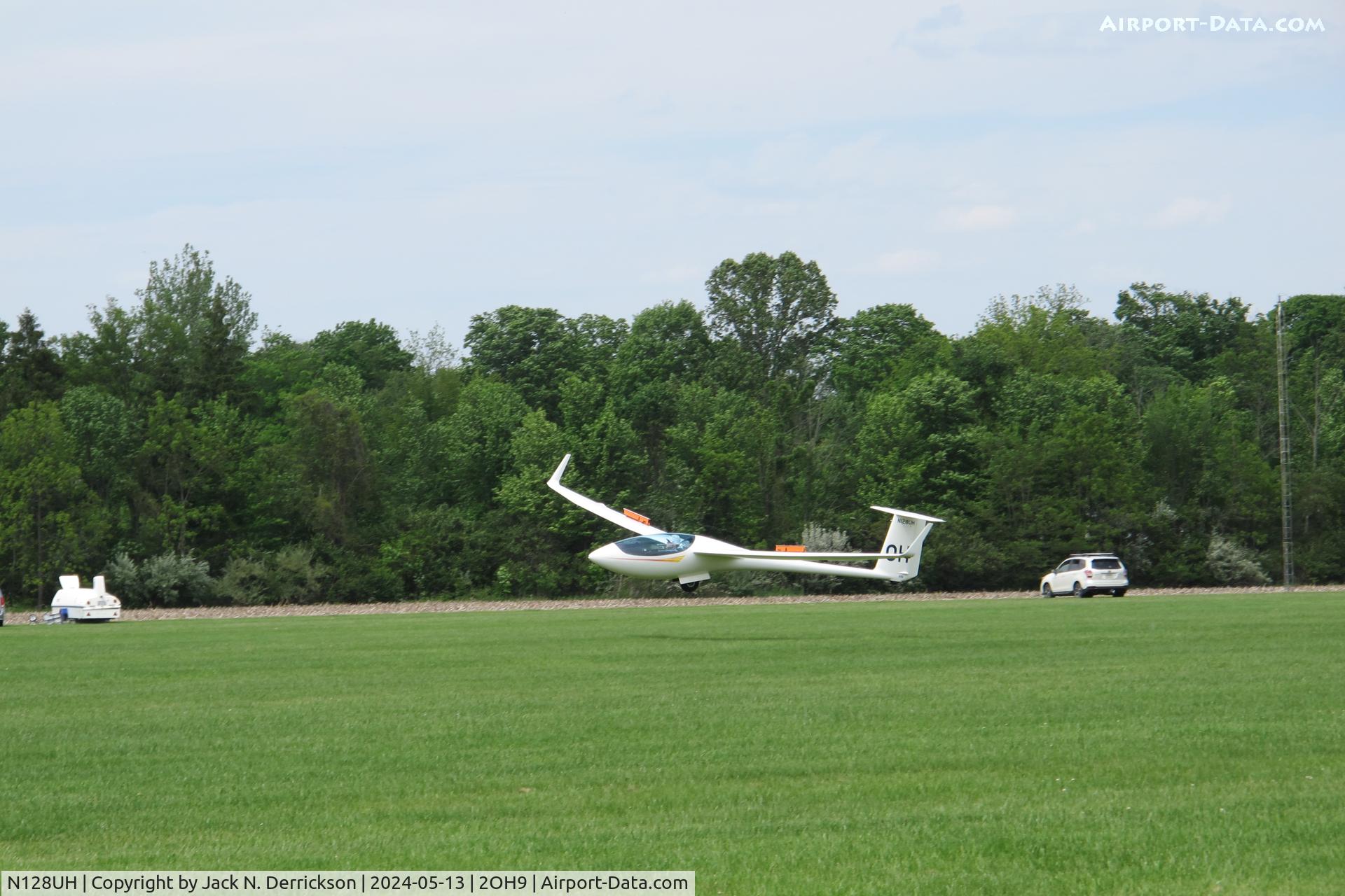 N128UH, 2001 Schleicher ASW-28 C/N 28015, 2024 Sports Class Nationals