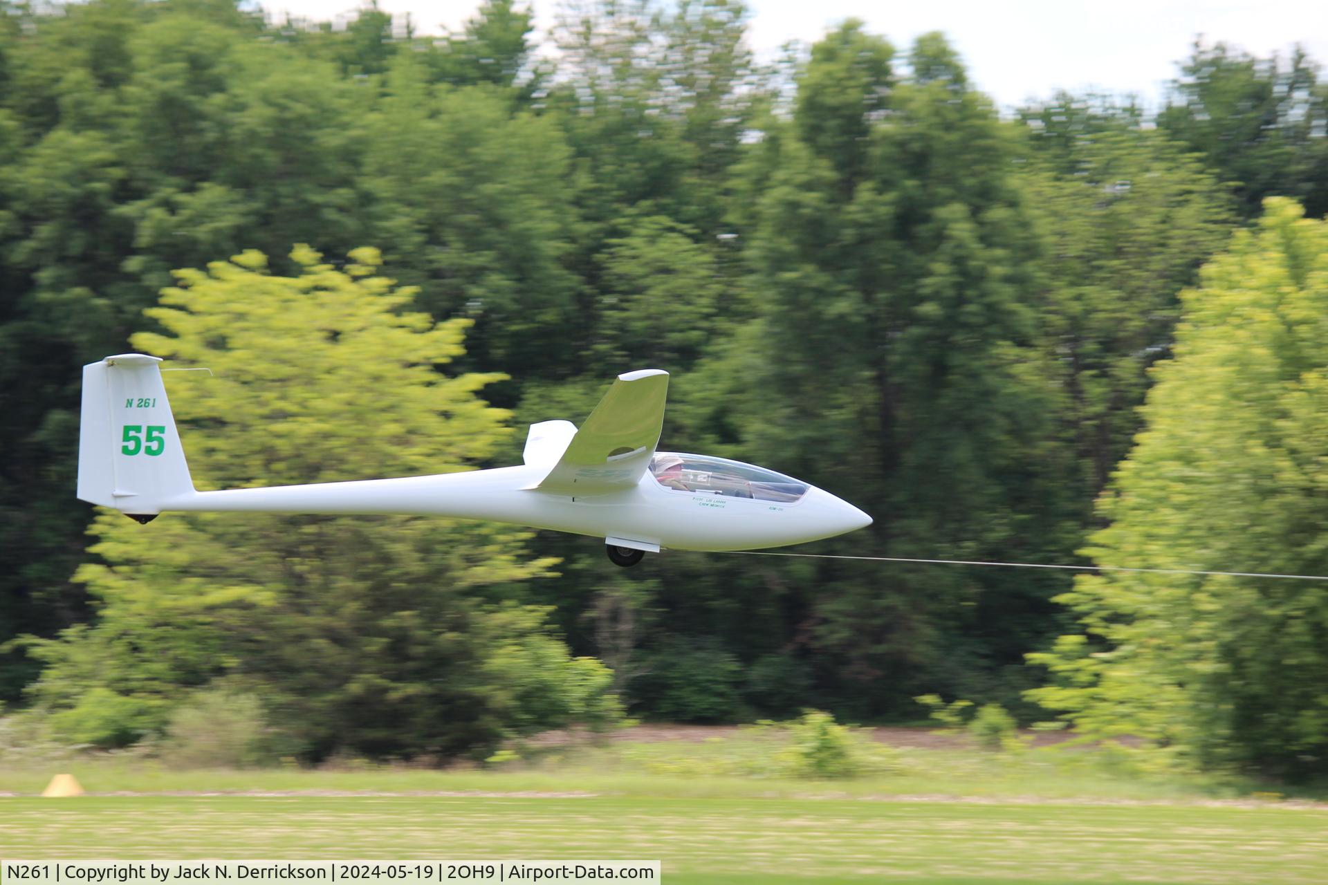 N261, 1977 Schleicher ASW-20 C/N 20112, 2024 Sports Class Nationals