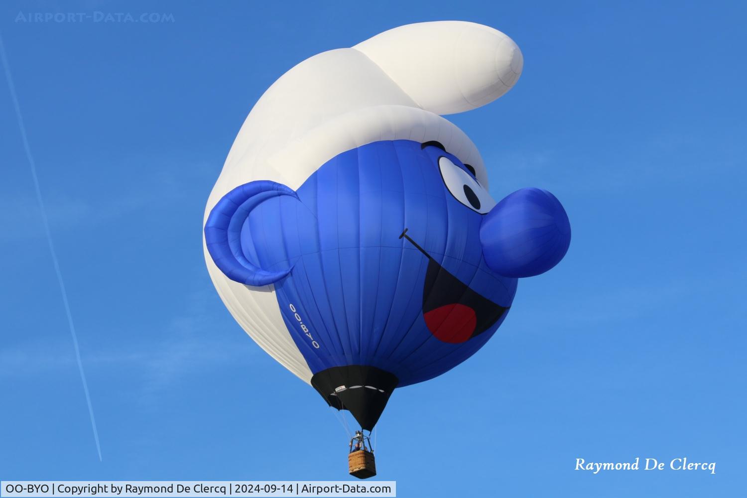 OO-BYO, 2024 Cameron SS Smurf-2 C/N 12639, Hot Air Balloon meeting at Lochristi.