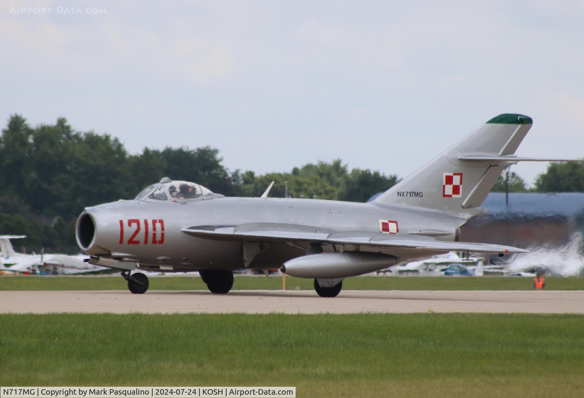 N717MG, 1957 PZL-Mielec Lim-5 (MiG-17F) C/N 1C1210, PZL-Mielec Lim-5