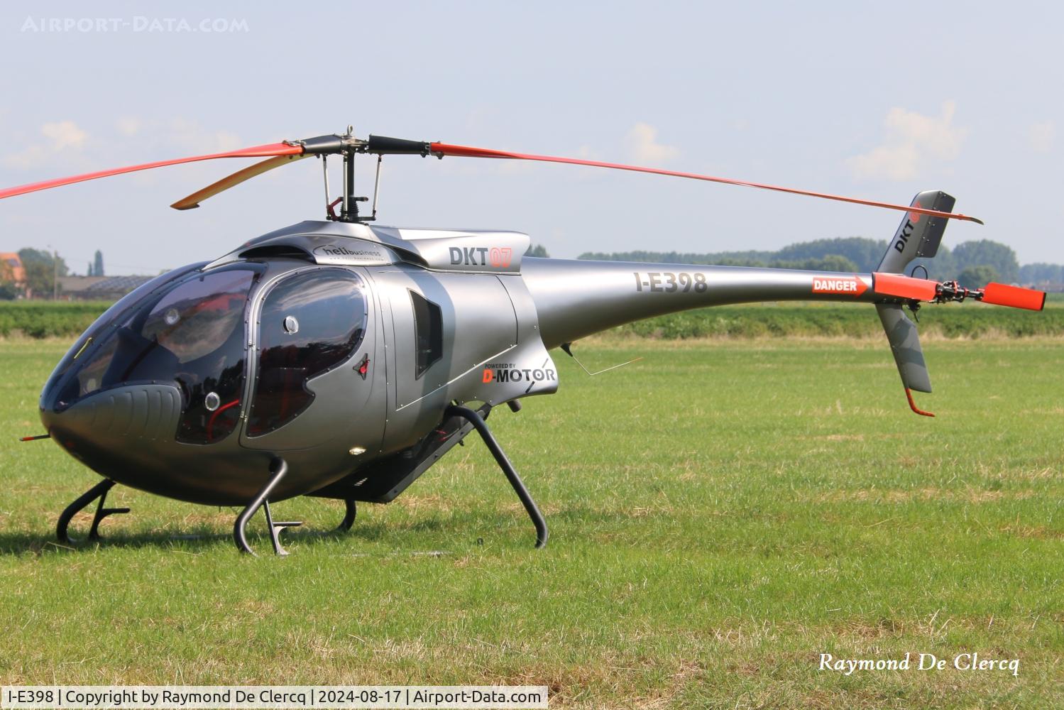 I-E398, D-Motor DKT 07 C/N 001, I-E398 during the Rotor World event at Sint-Laureins - Belgium.