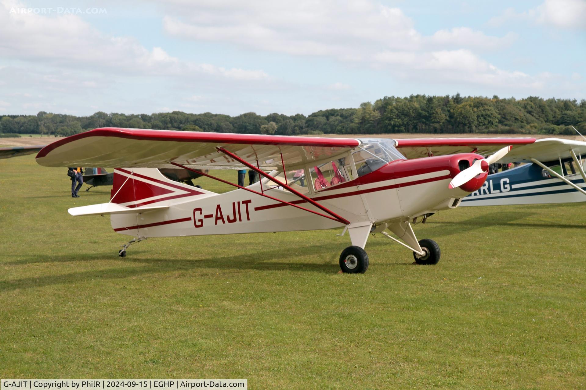 G-AJIT, 1946 Auster J-1 Kingsland C/N 2337, G-AJIT 1946 Auster Kingsland Popham