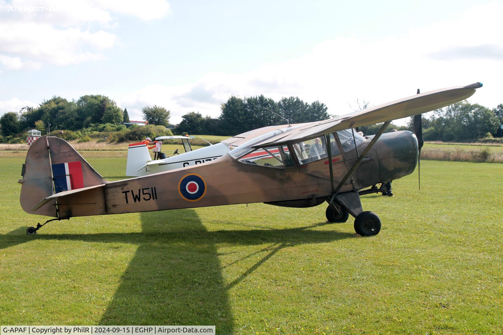 G-APAF, 1957 Auster 5A C/N 3404, 'TW511' (G-APAF) 1957 Auster 5A Popham
