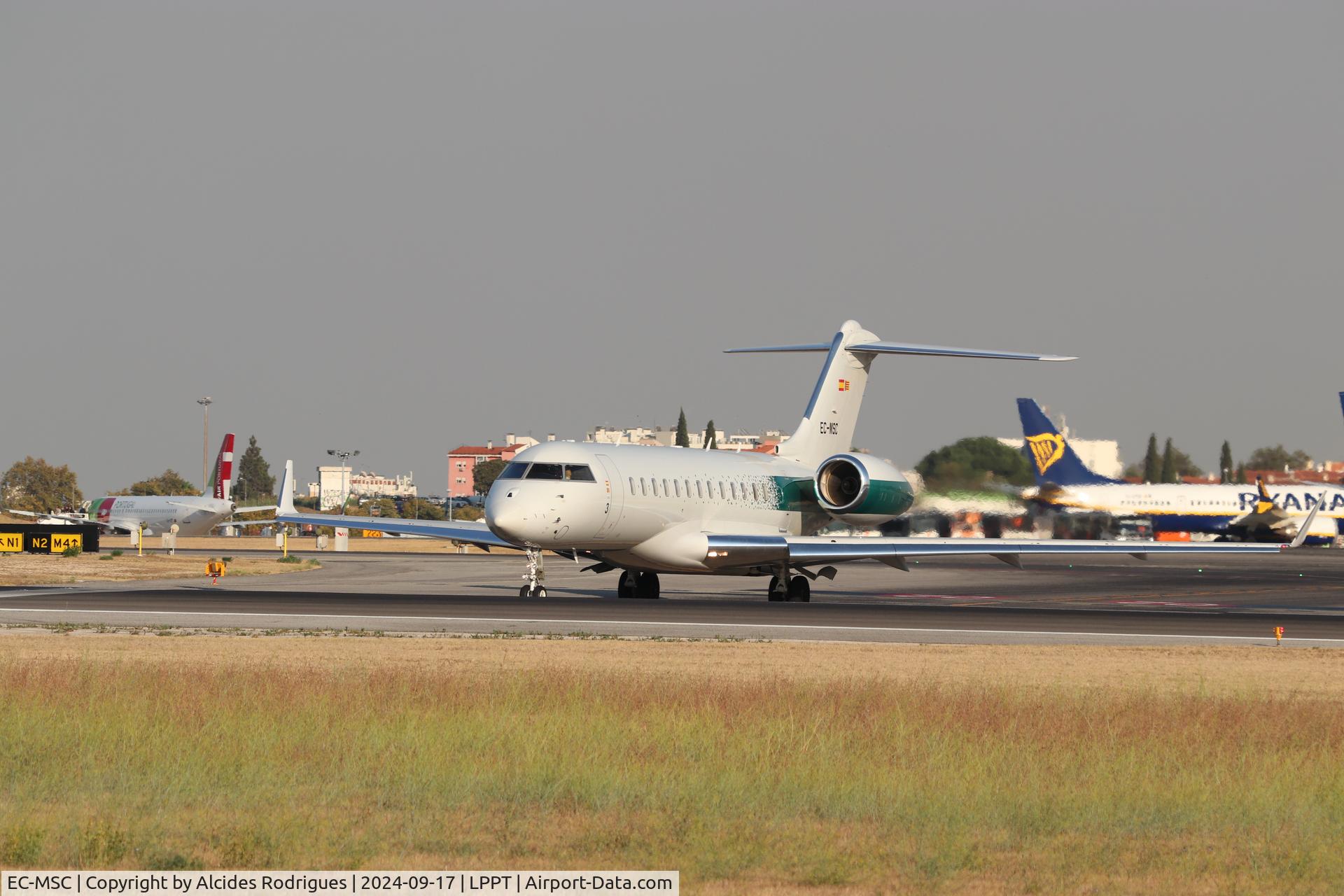 EC-MSC, 2011 Bombardier Global 6000 (BD700-1A10) C/N 9466, EC-MSC - Mercadona SA deixa LPPT