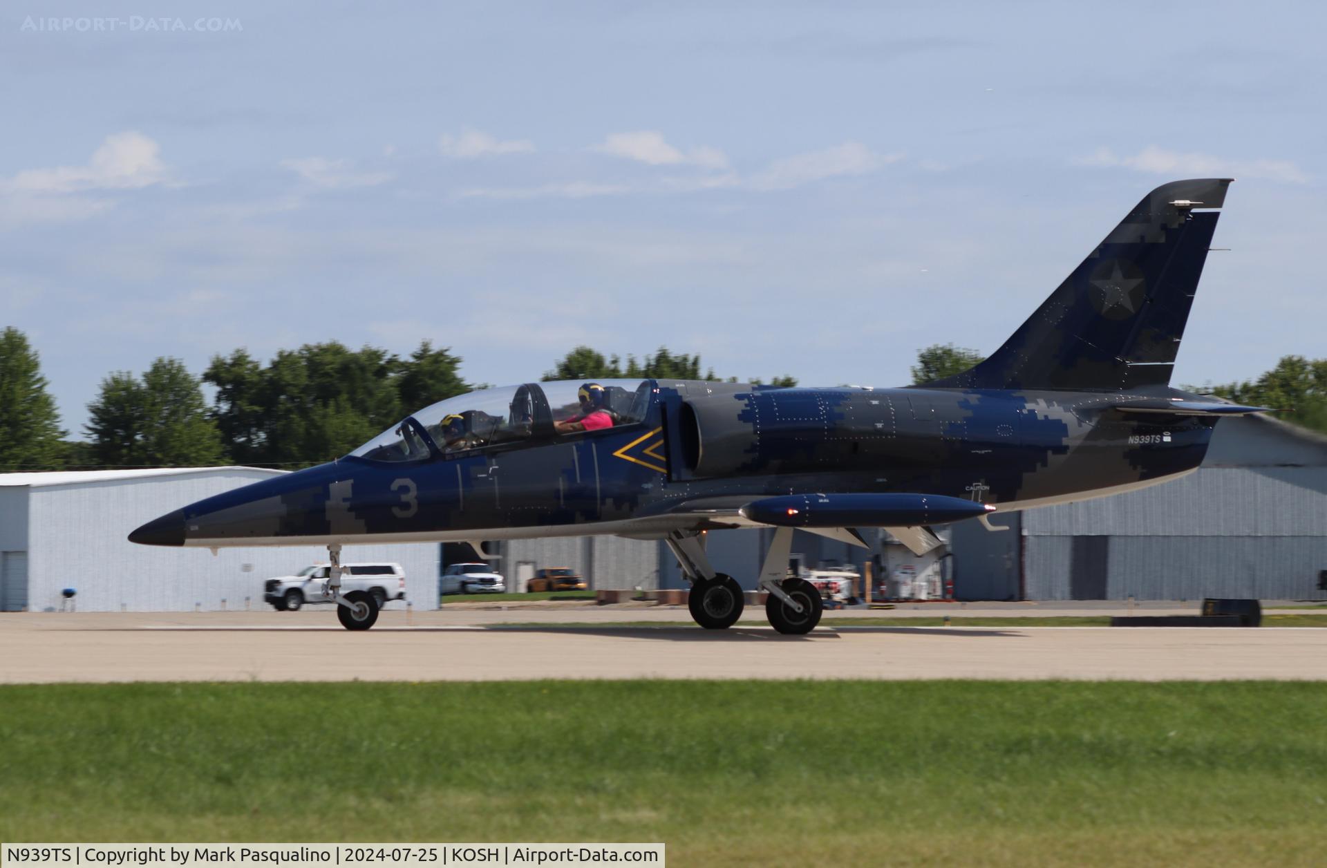 N939TS, 1983 Aero Vodochody L-39 C/N 332448, Aero L-39