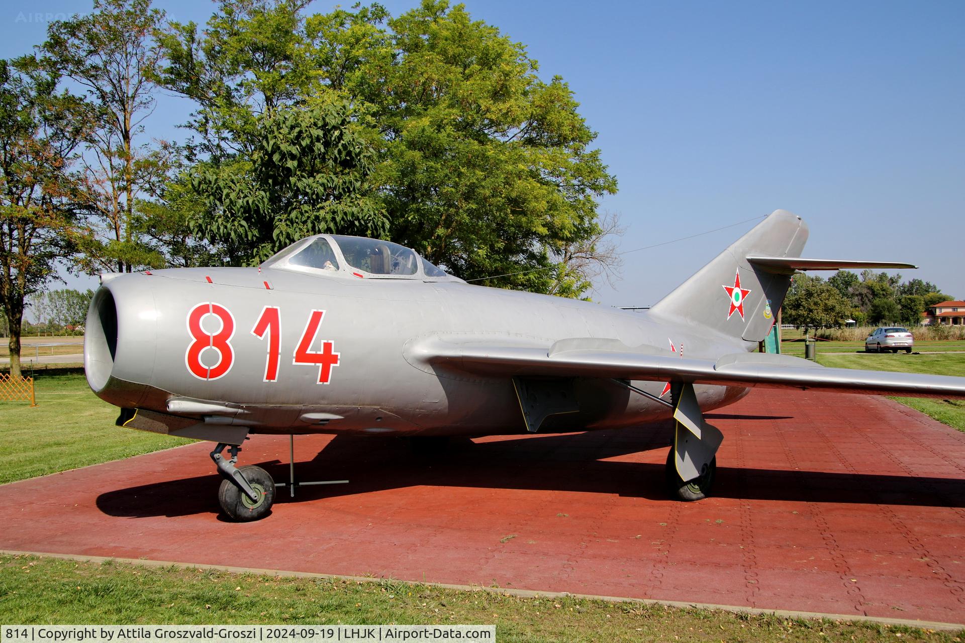 814, 1953 Mikoyan-Gurevich MiG-15 bis C/N 31530814, LHJK - Jakabszállás Airport, Hungary
