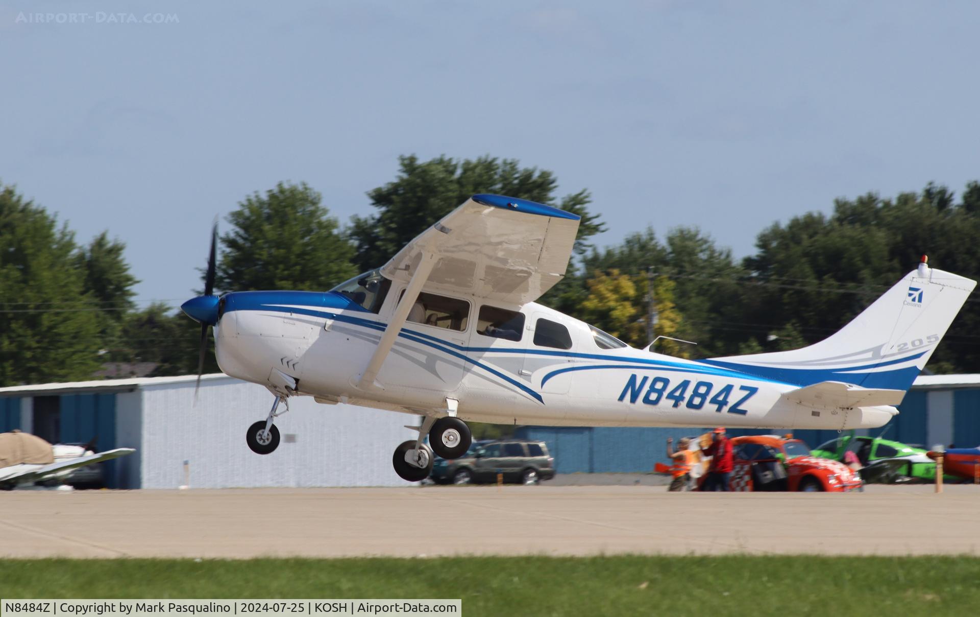 N8484Z, 1963 Cessna 210-5A(205A) C/N 2050484, Cessna 205A