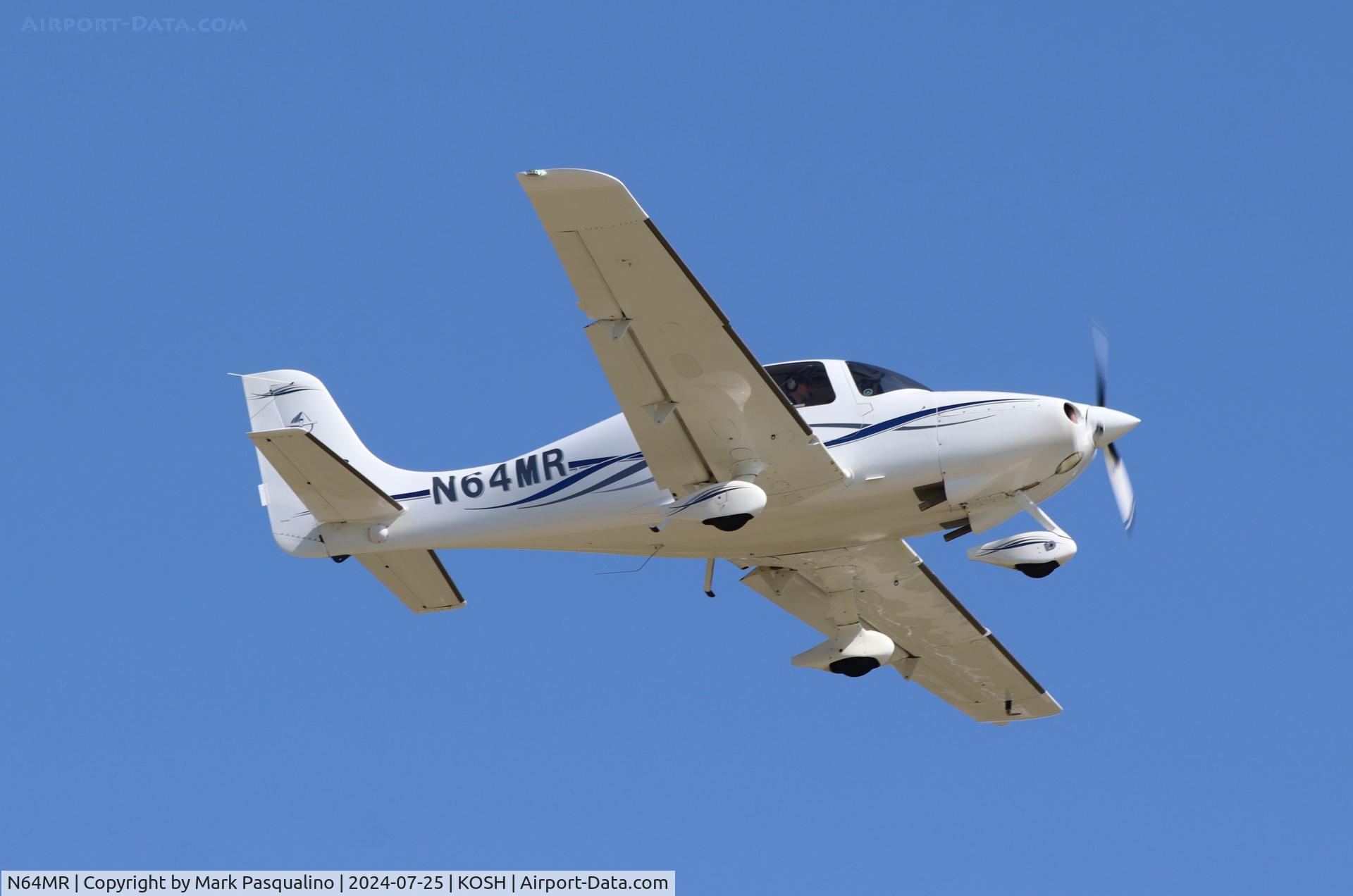 N64MR, 2003 Cirrus SR22 C/N 0724, Cirrus SR22