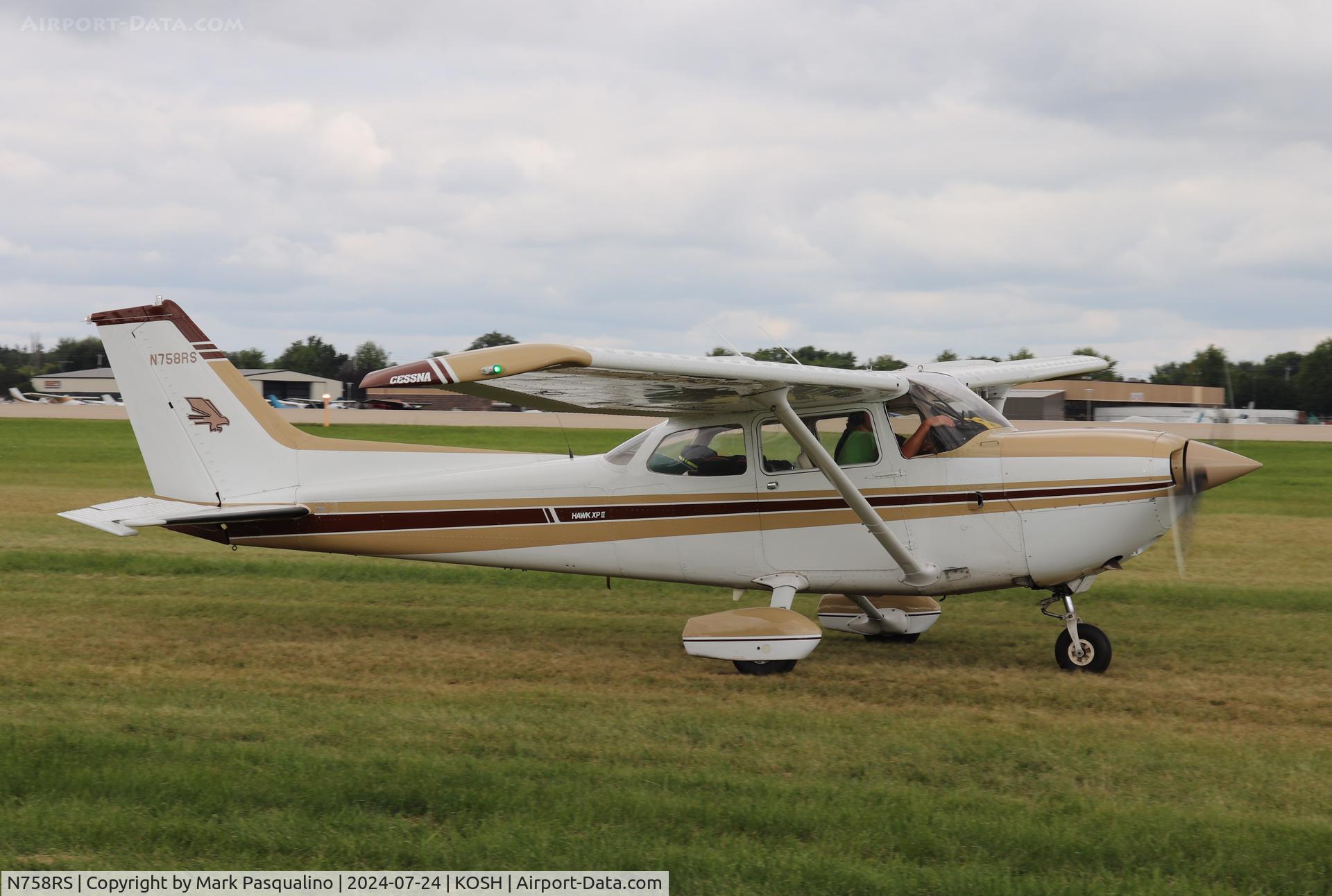 N758RS, 1979 Cessna R172K Hawk XP C/N R1723305, Cessna R172K