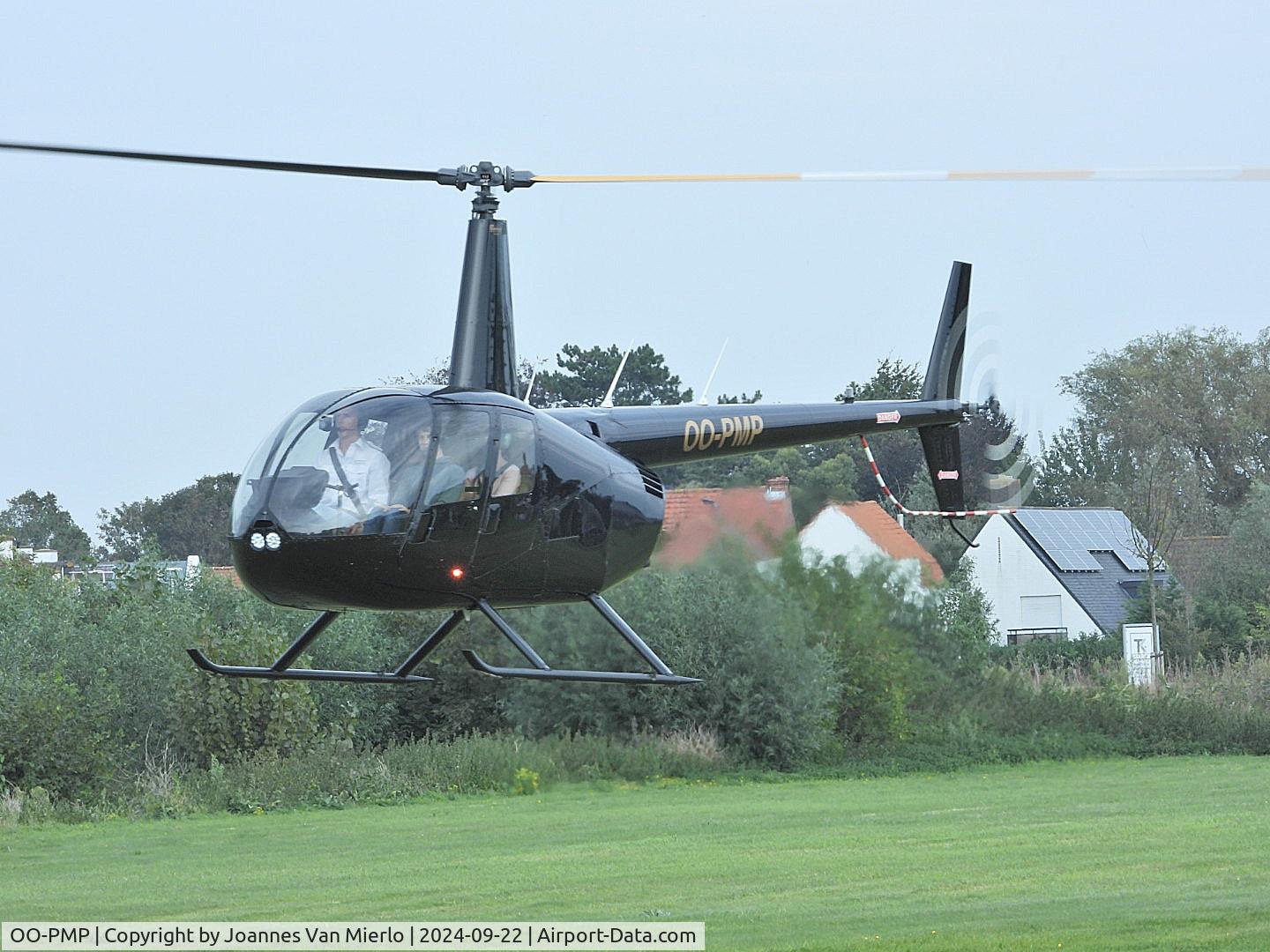 OO-PMP, 2011 Robinson R44 Raven I C/N 2120, Knokke heliport