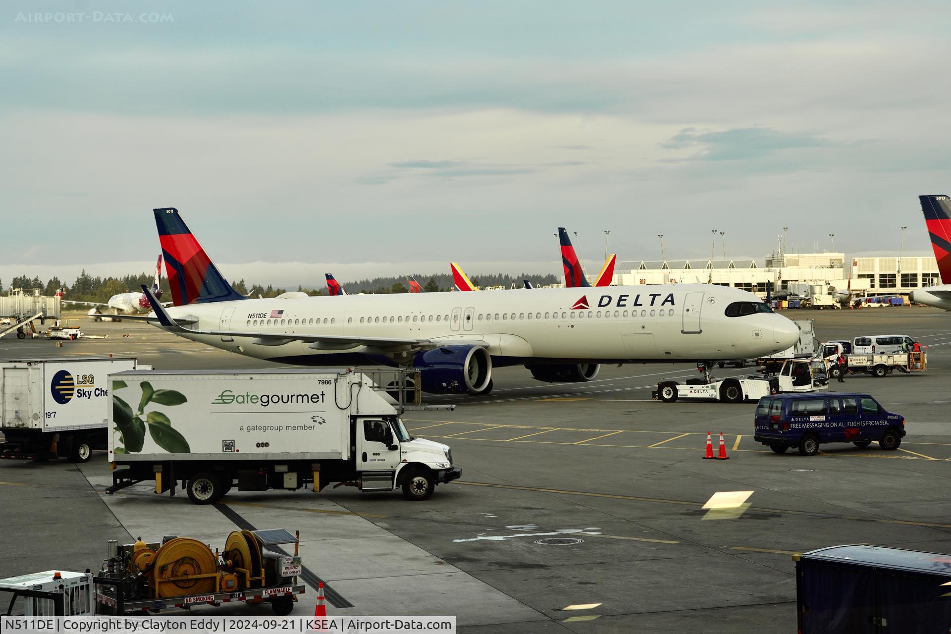N511DE, 2022 Airbus A321-271NX C/N 10979, SEA 2024.