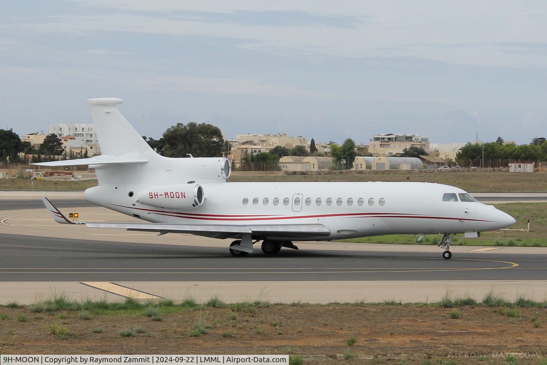 9H-MOON, 2010 Dassault Falcon 7X C/N 104, Dassault Falcon 7X 9H-MOON Skyfirst Ltd