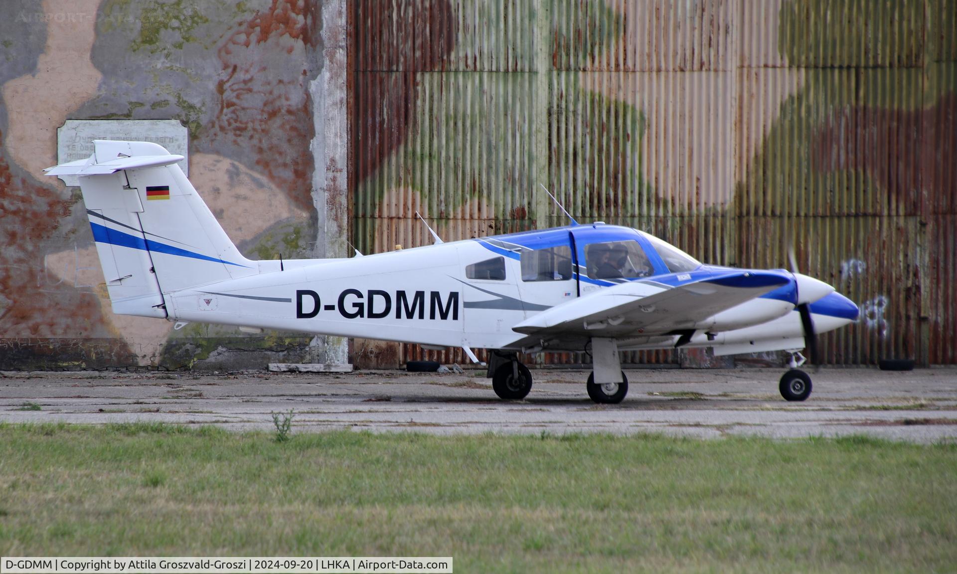D-GDMM, Piper PA-44-180T Turbo Seminole C/N 44-8107006, LHKA - Kalocsa-Foktö Airport, Hungary