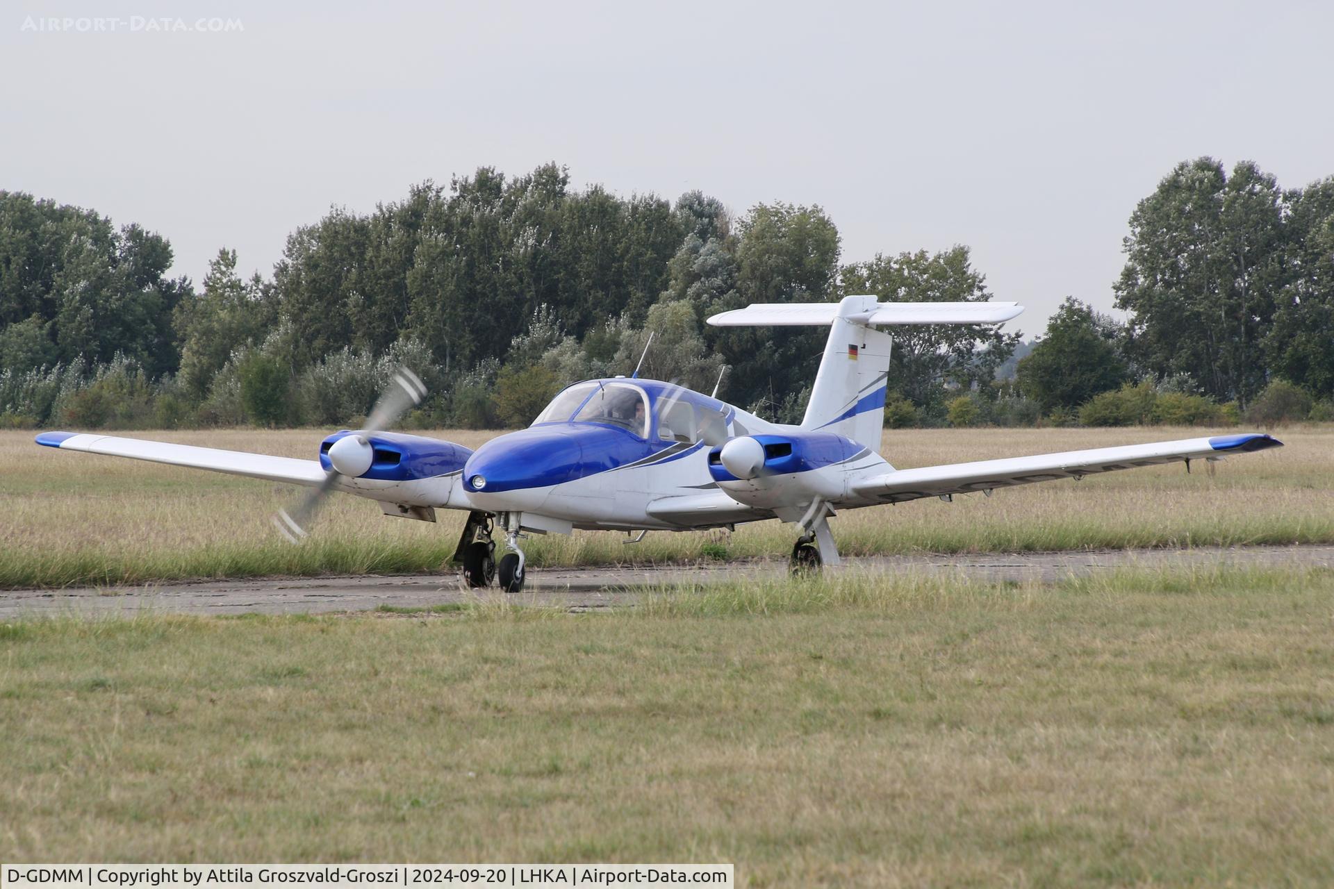 D-GDMM, Piper PA-44-180T Turbo Seminole C/N 44-8107006, LHKA - Kalocsa-Foktö Airport, Hungary