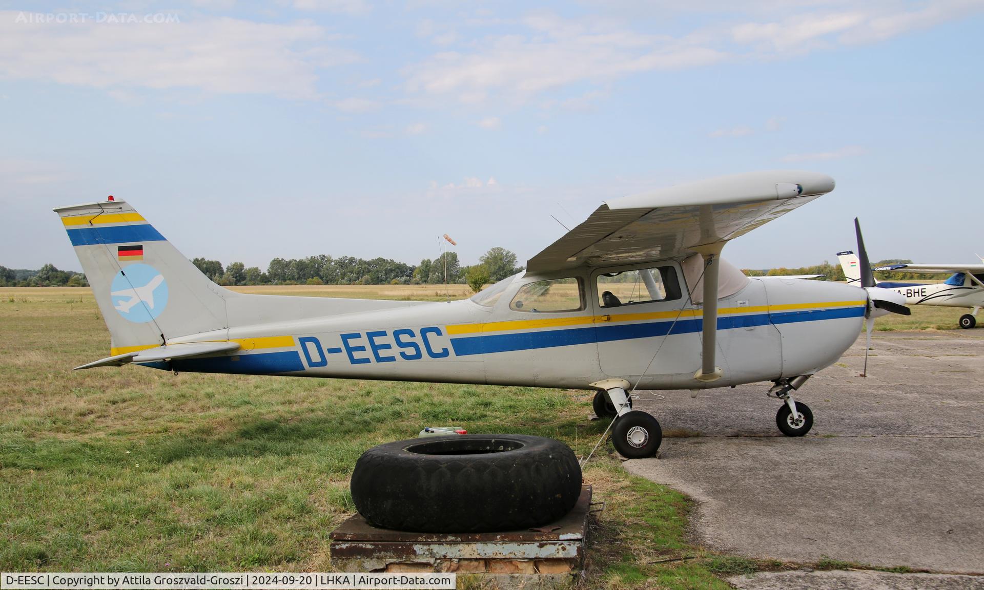 D-EESC, Reims F172M Skyhawk C/N 1289, LHKA - Kalocsa-Foktö Airport, Hungary