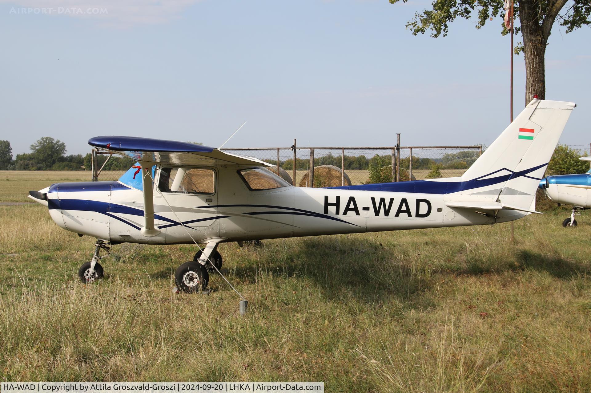 HA-WAD, 1977 Cessna 152 C/N 15280736, LHKA - Kalocsa-Foktö Airport, Hungary
