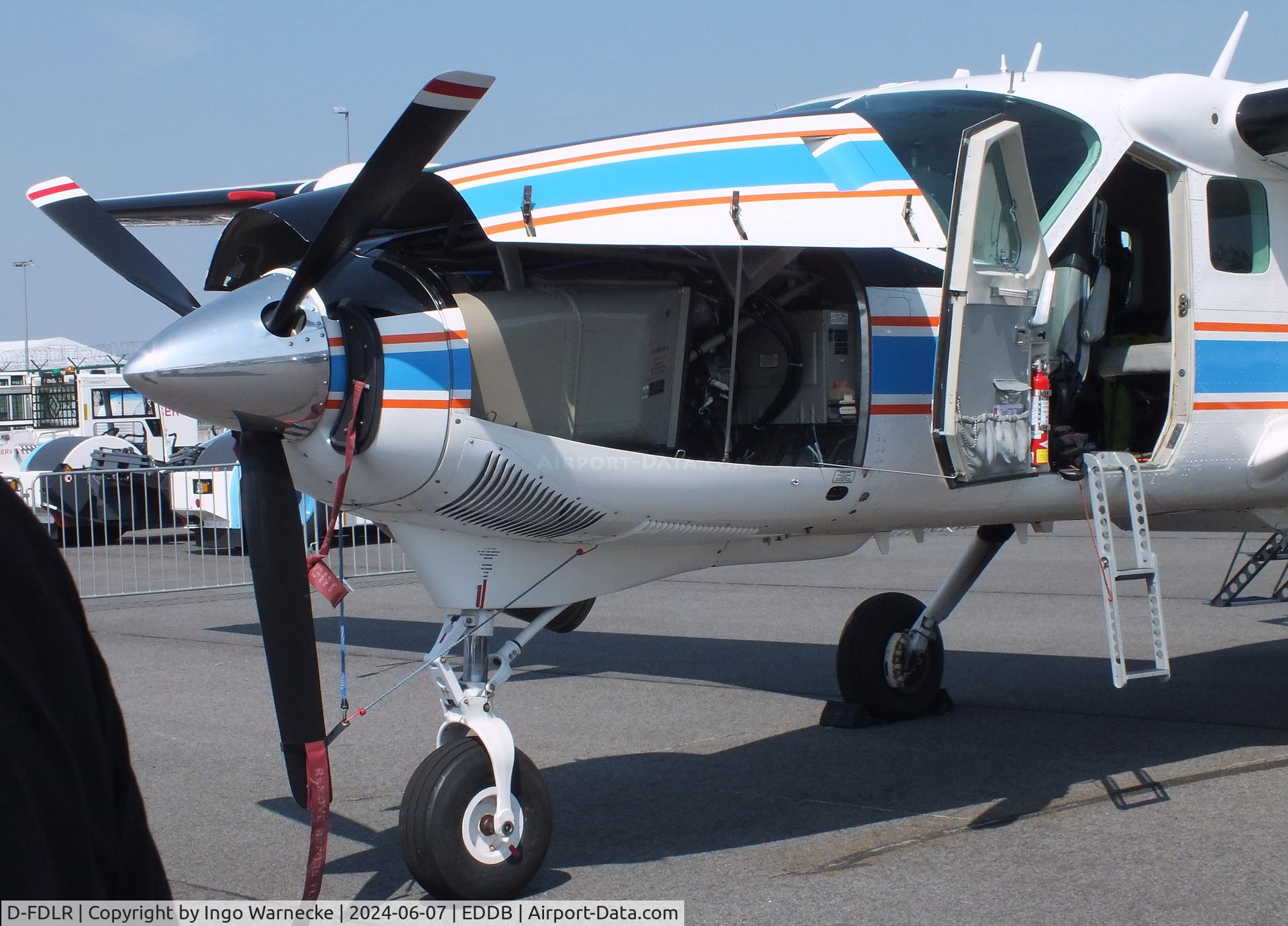 D-FDLR, 1998 Cessna 208B Grand Caravan C/N 208B-0708, Cessna 208B Grand Caravan research aircraft of DLR at ILA 2024, Berlin
