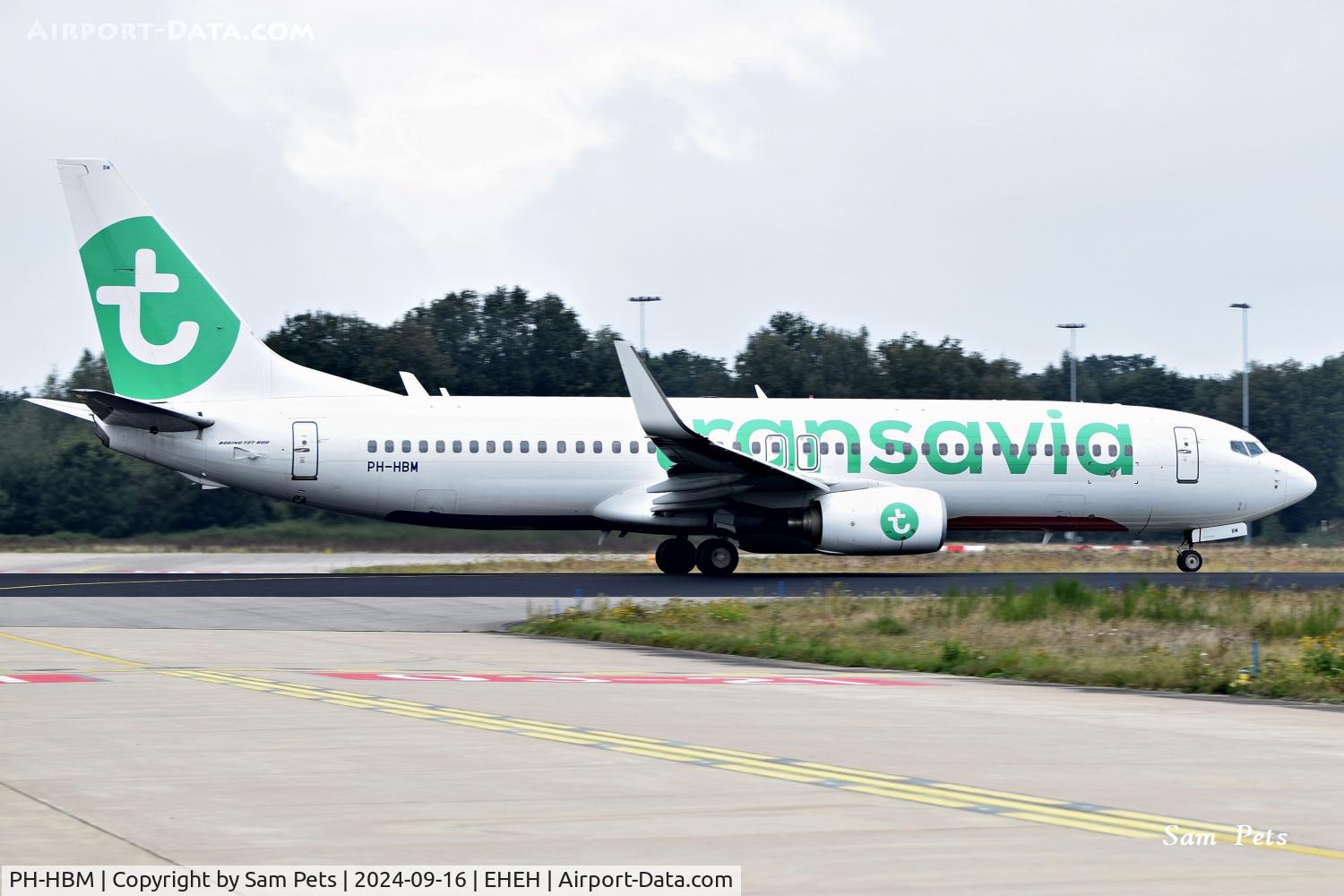 PH-HBM, 2010 Boeing 737-82R C/N 40871, At Eindhoven Airport.