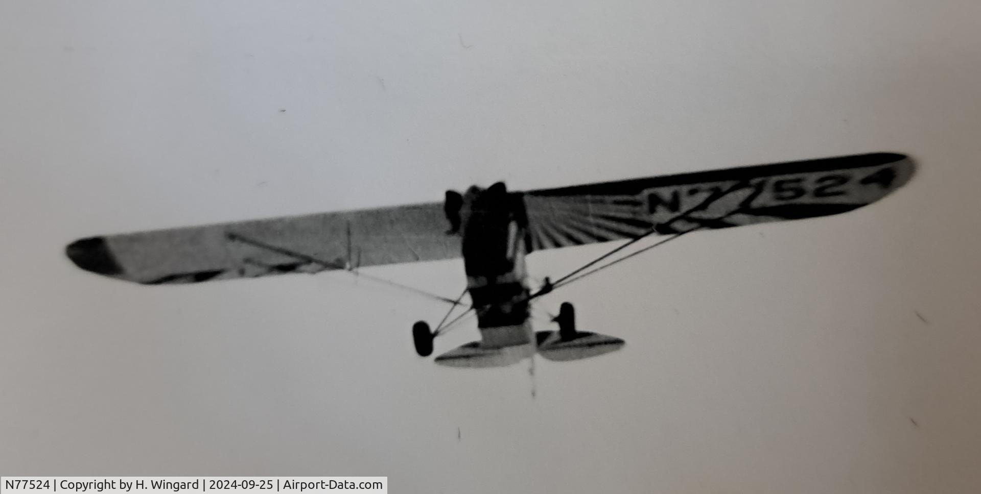 N77524, 1946 Piper J3C-65 Cub Cub C/N 22015, From my Uncle's photos of his time in military about 1946-1950's.  Likely taken at National Guard Summer Camp in Oklahoma, but possibly in Korea (although no US Markings)