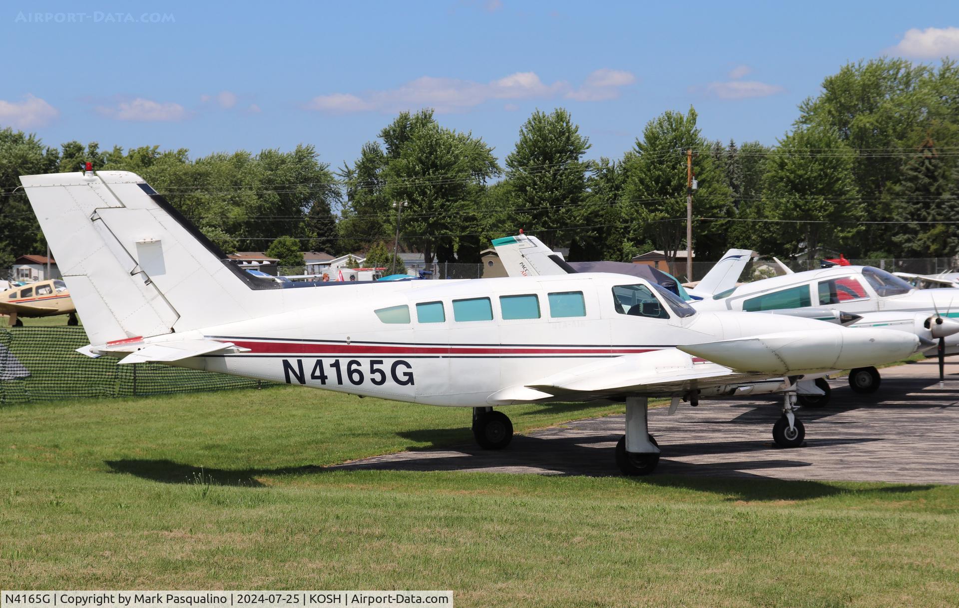 N4165G, 1976 Cessna 402B C/N 402B1212, Cessna 402B