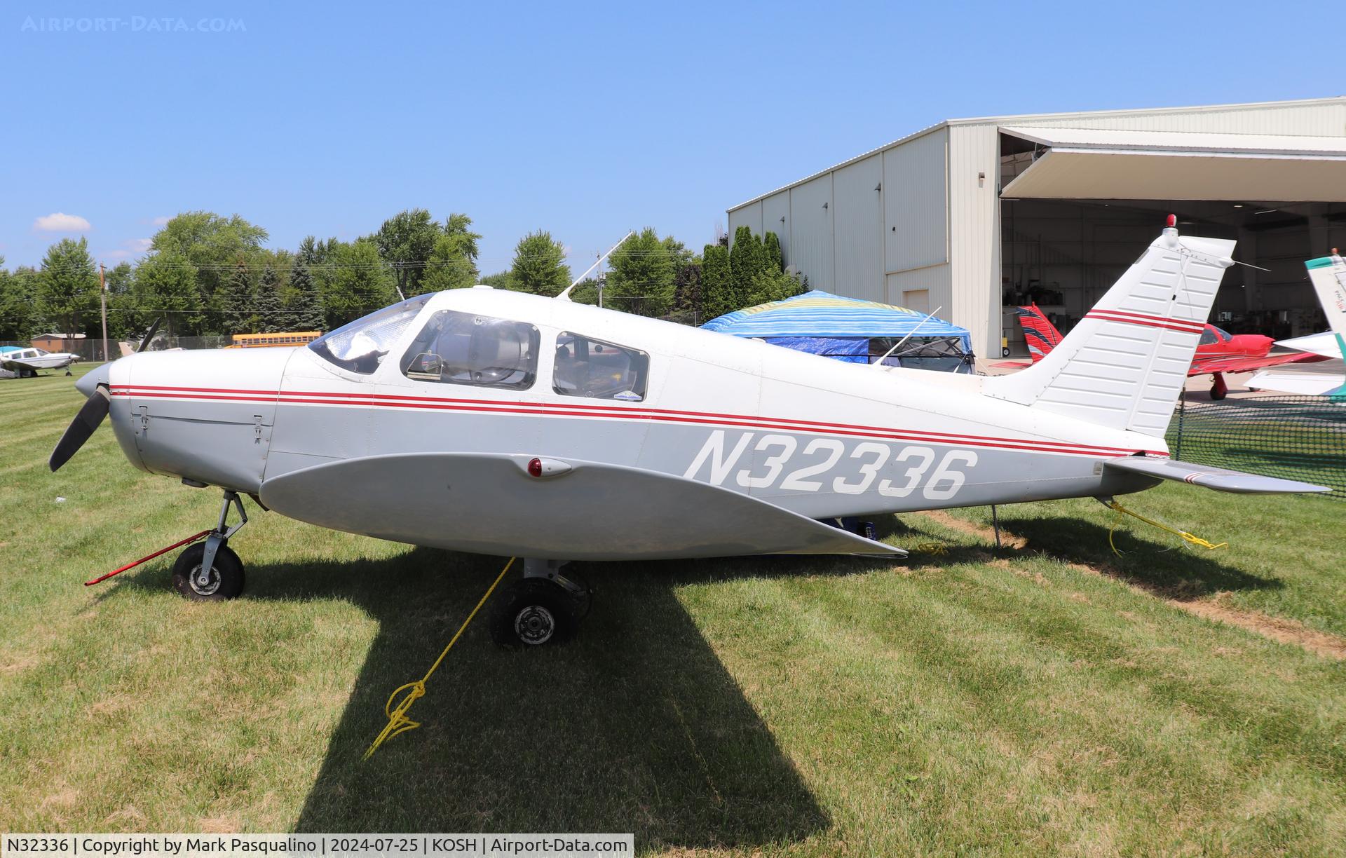 N32336, 1974 Piper PA-28-140 C/N 28-7525052, Piper PA-28-140