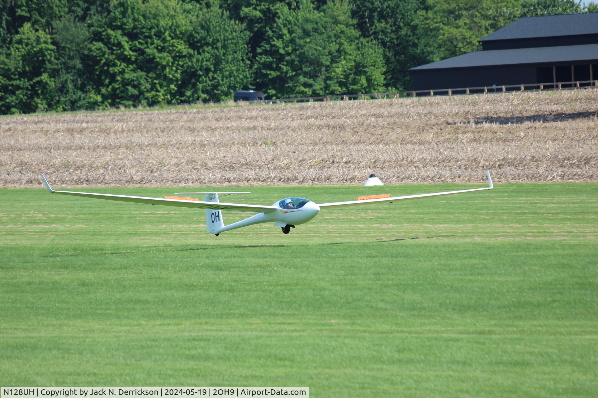 N128UH, 2001 Schleicher ASW-28 C/N 28015, 2024 Sports Class Nationals