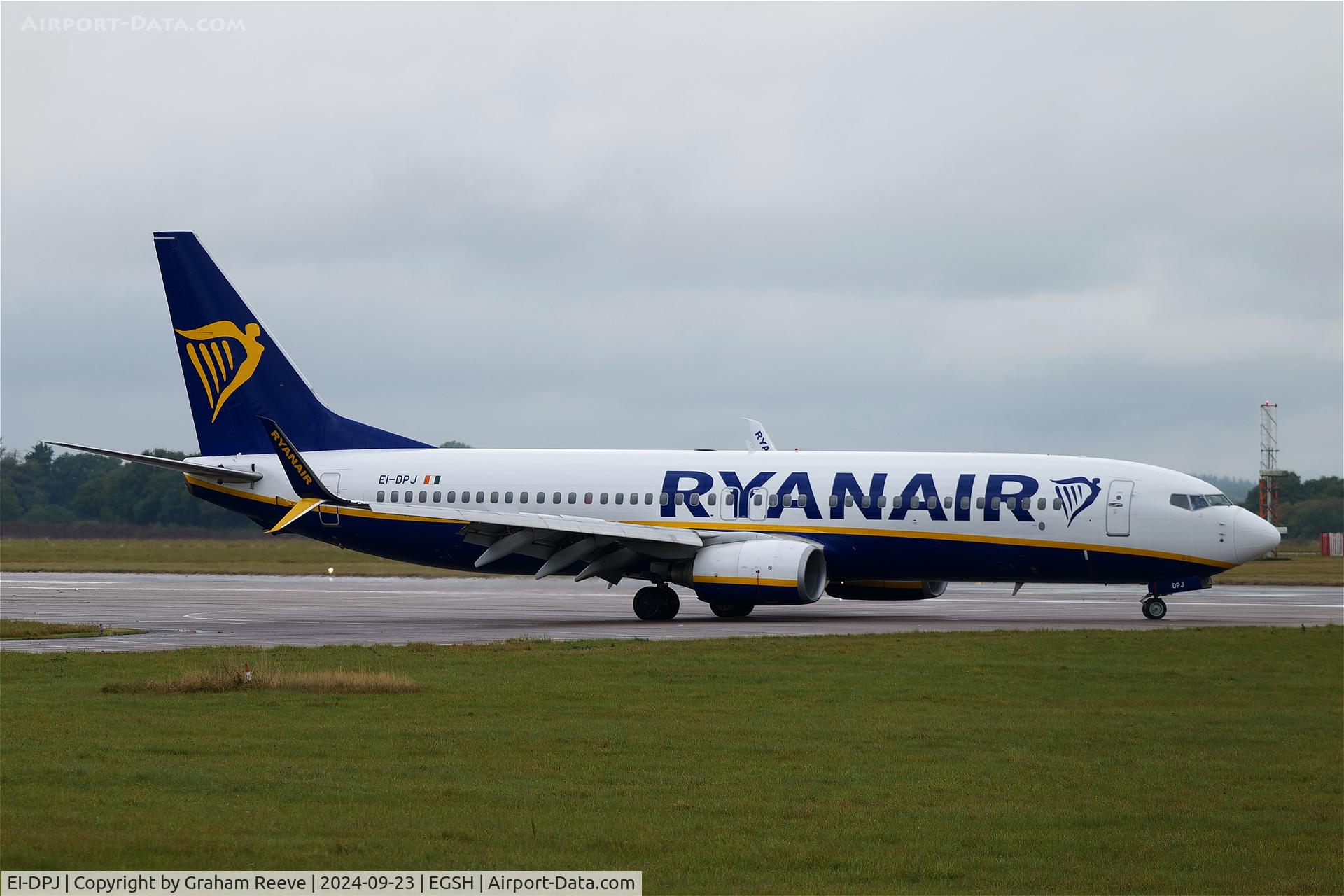 EI-DPJ, 2007 Boeing 737-8AS C/N 33609, Just landed at Norwich.