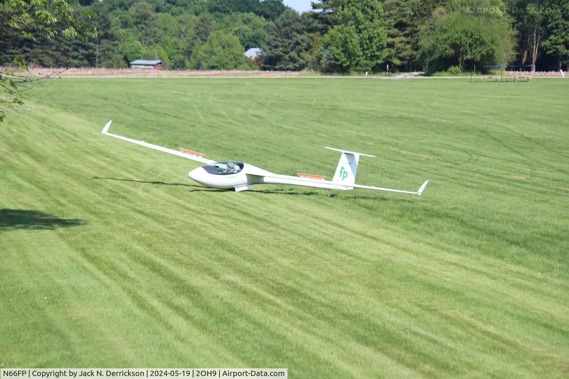 N66FP, 1998 Schleicher ASW-27 C/N 27089, 2024 Sports Class Nationals
