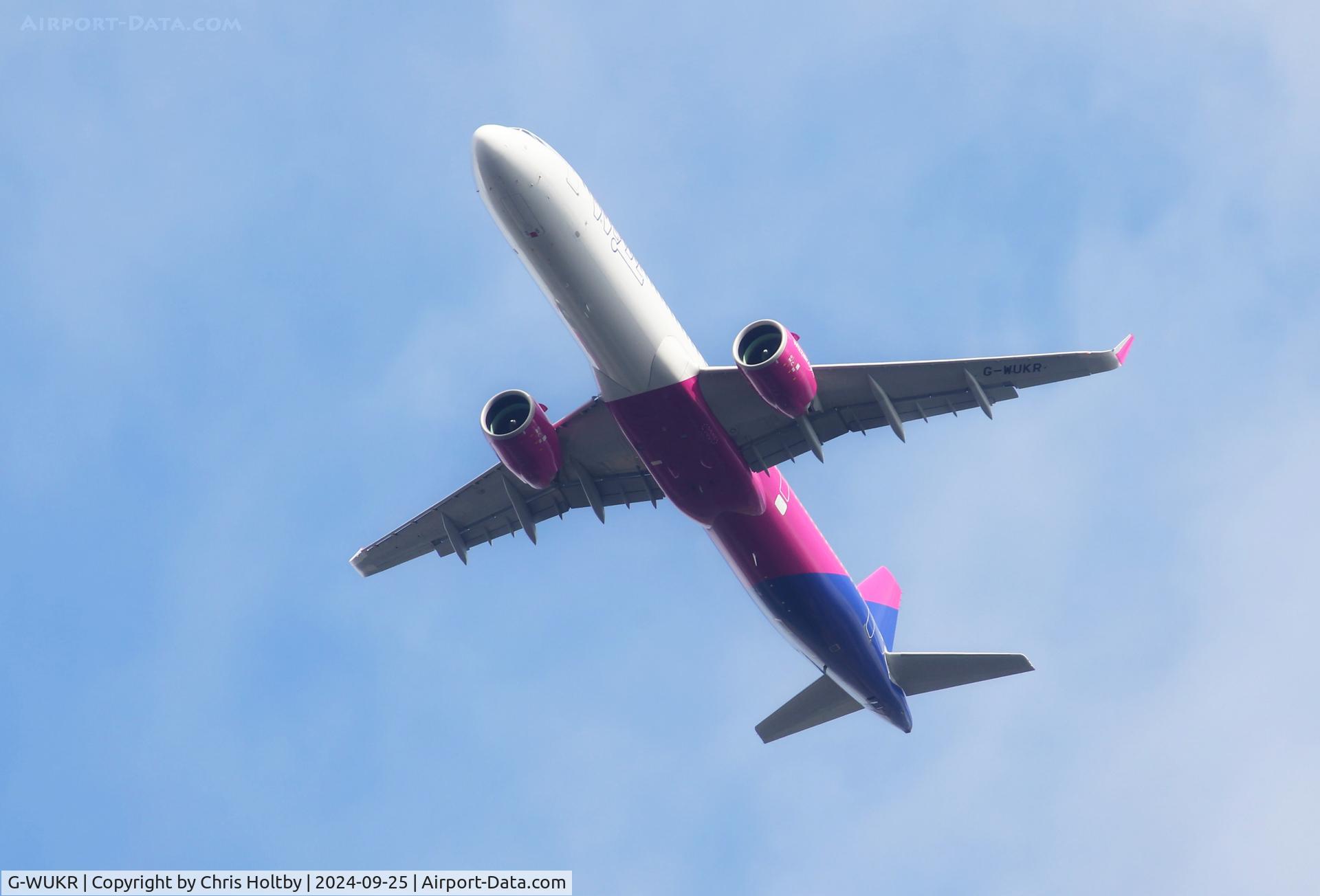 G-WUKR, 2022 Airbus A321-271NX C/N 10871, Over Stevenage, Herts. from Luton Airport, Beds.