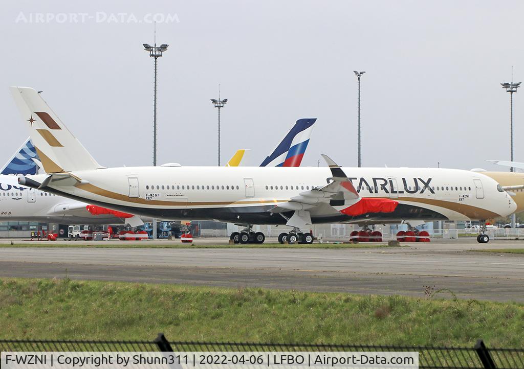 F-WZNI, 2022 Airbus A350-941 C/N 557, C/n 0570 - To be B-58502