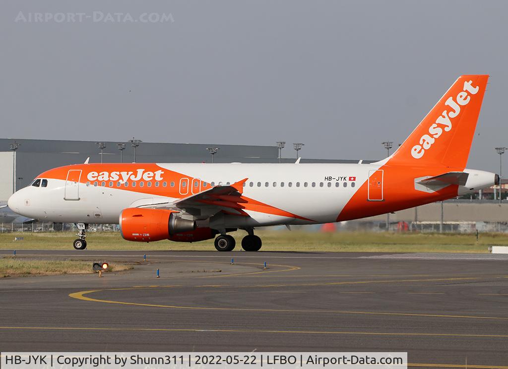 HB-JYK, 2011 Airbus A319-111 C/N 4705, Ready for take offfrom rwy 14L