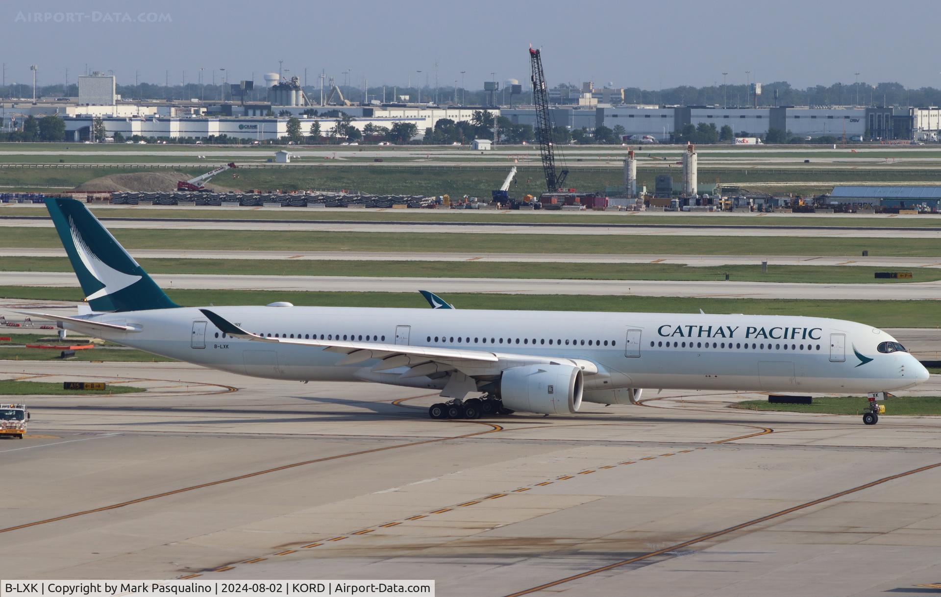 B-LXK, 2019 Airbus A350-1041 C/N 296, Airbus A350-1041