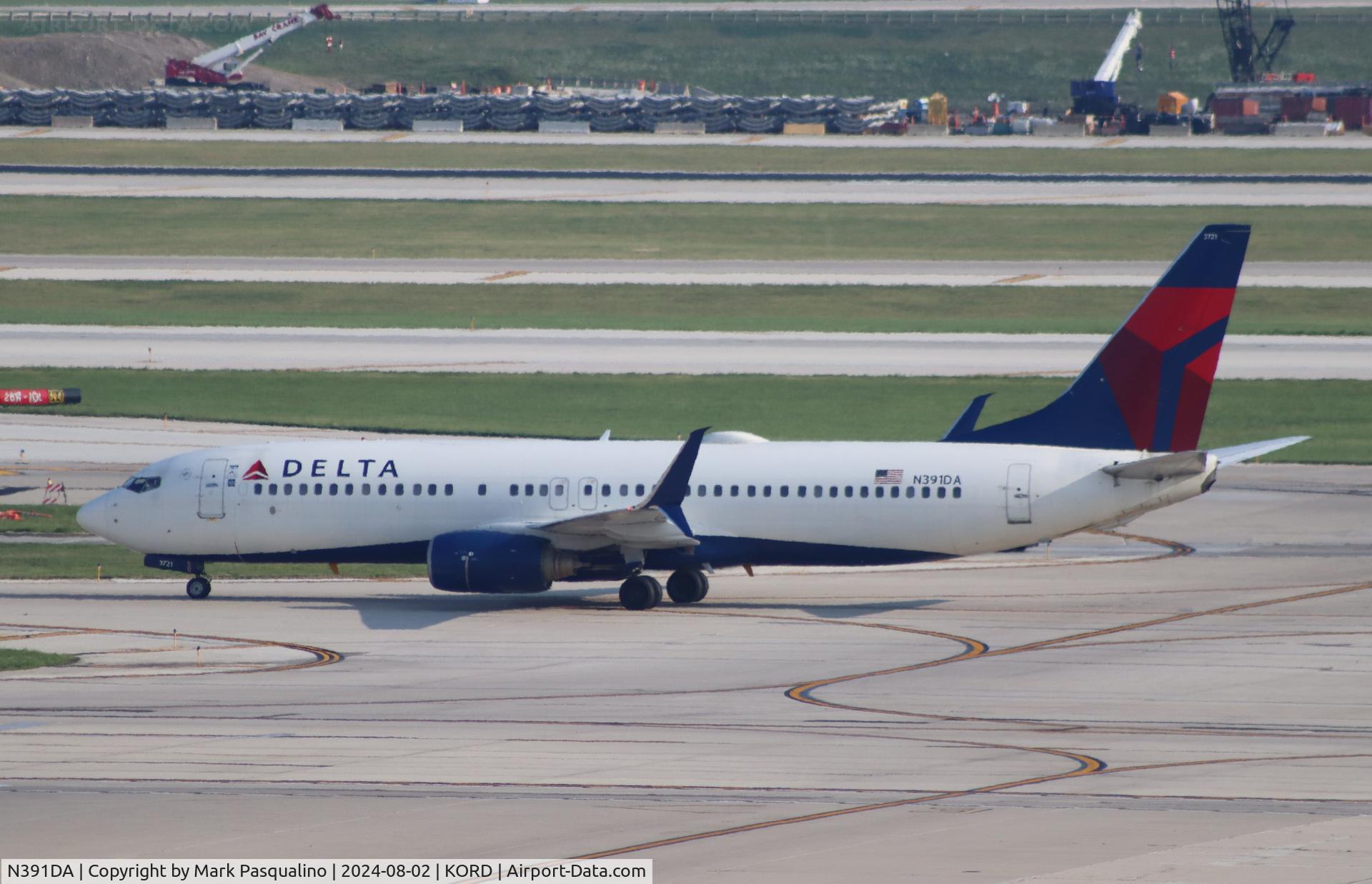 N391DA, 2000 Boeing 737-832 C/N 30560, Boeing 737-832