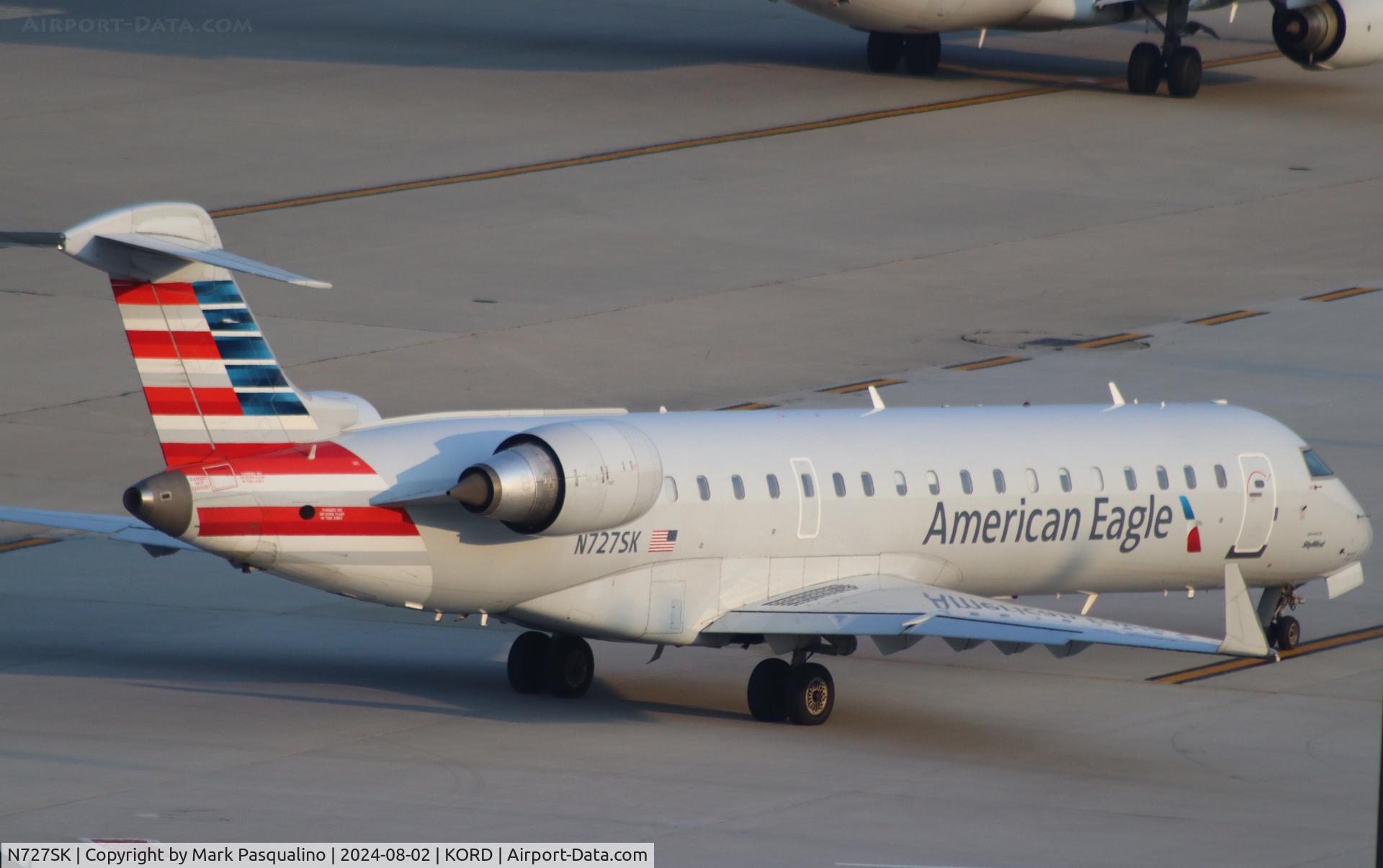 N727SK, 2005 Bombardier CRJ-701ER (CL-600-2C10) Regional Jet C/N 10191, CL-600-2C10
