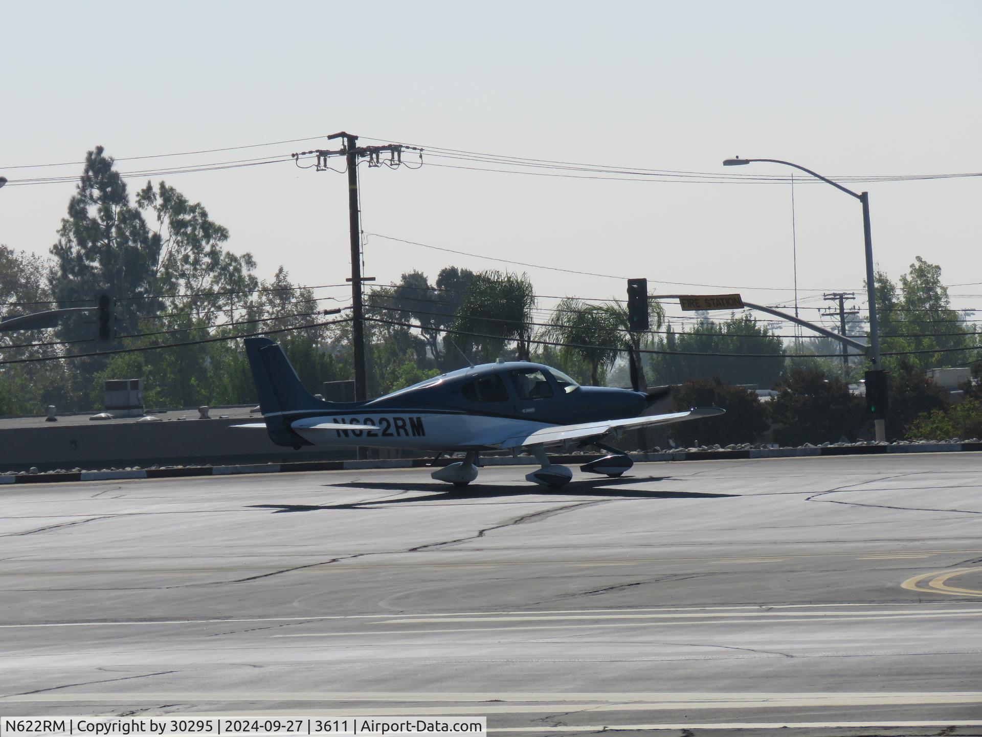N622RM, 2024 Cirrus SR22T C/N 9797, Turning Around