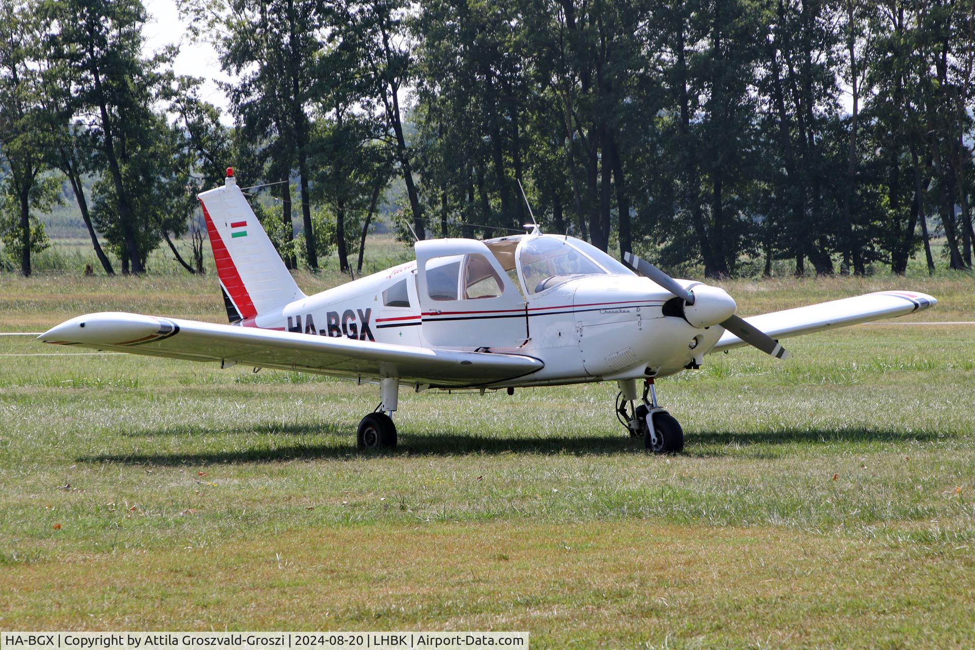 HA-BGX, 1968 Piper PA-28-180 Cherokee C/N 28-4987, LHBK - Balatonkeresztúr Airport, Hungary