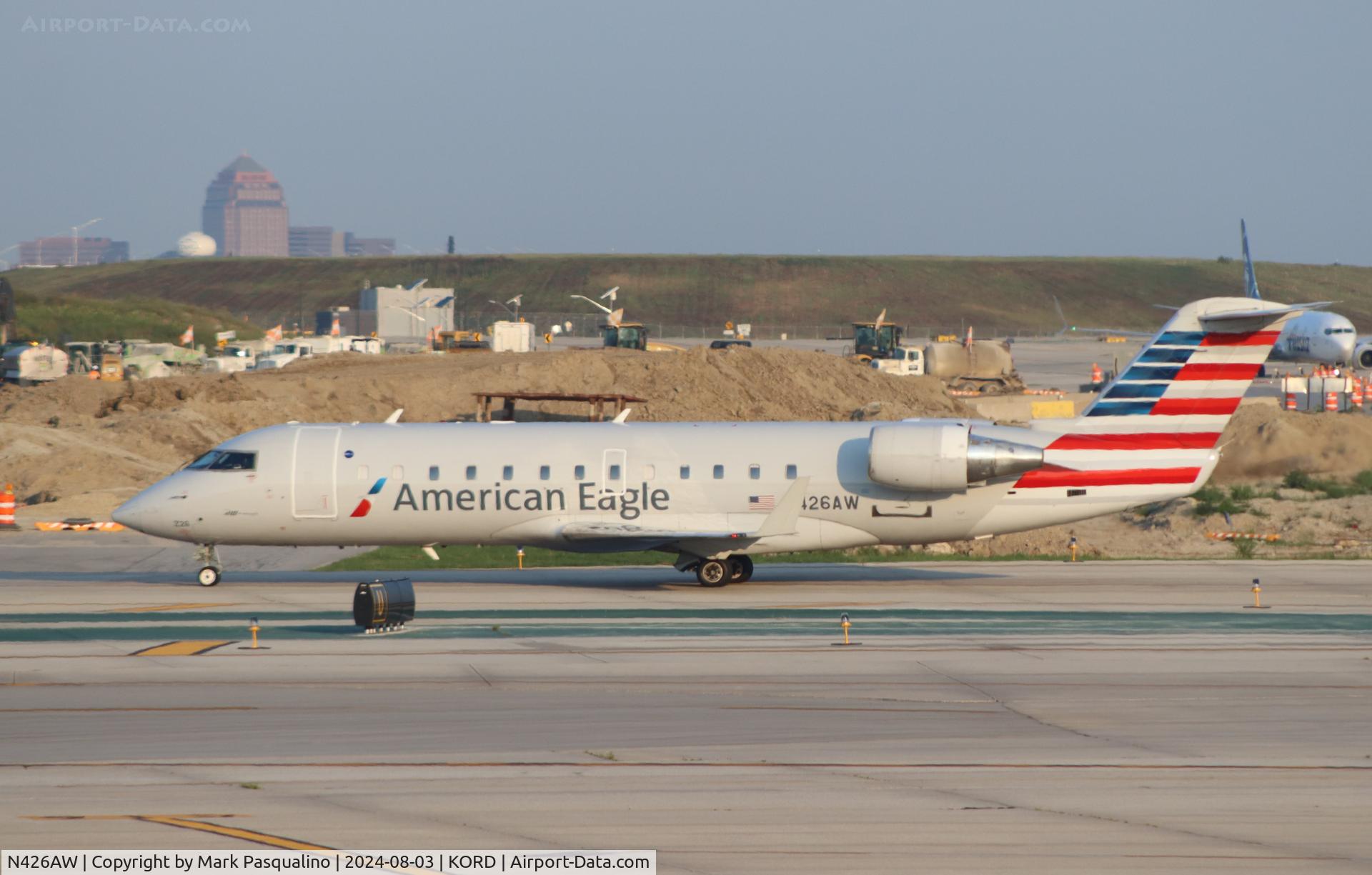 N426AW, 2002 Bombardier CRJ-200LR (CL-600-2B19) C/N 7669, CL-600-2B19
